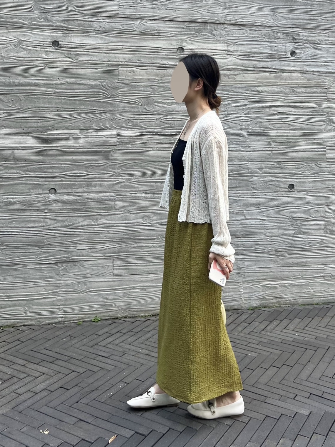 必備甜價紙片人短版上衣 