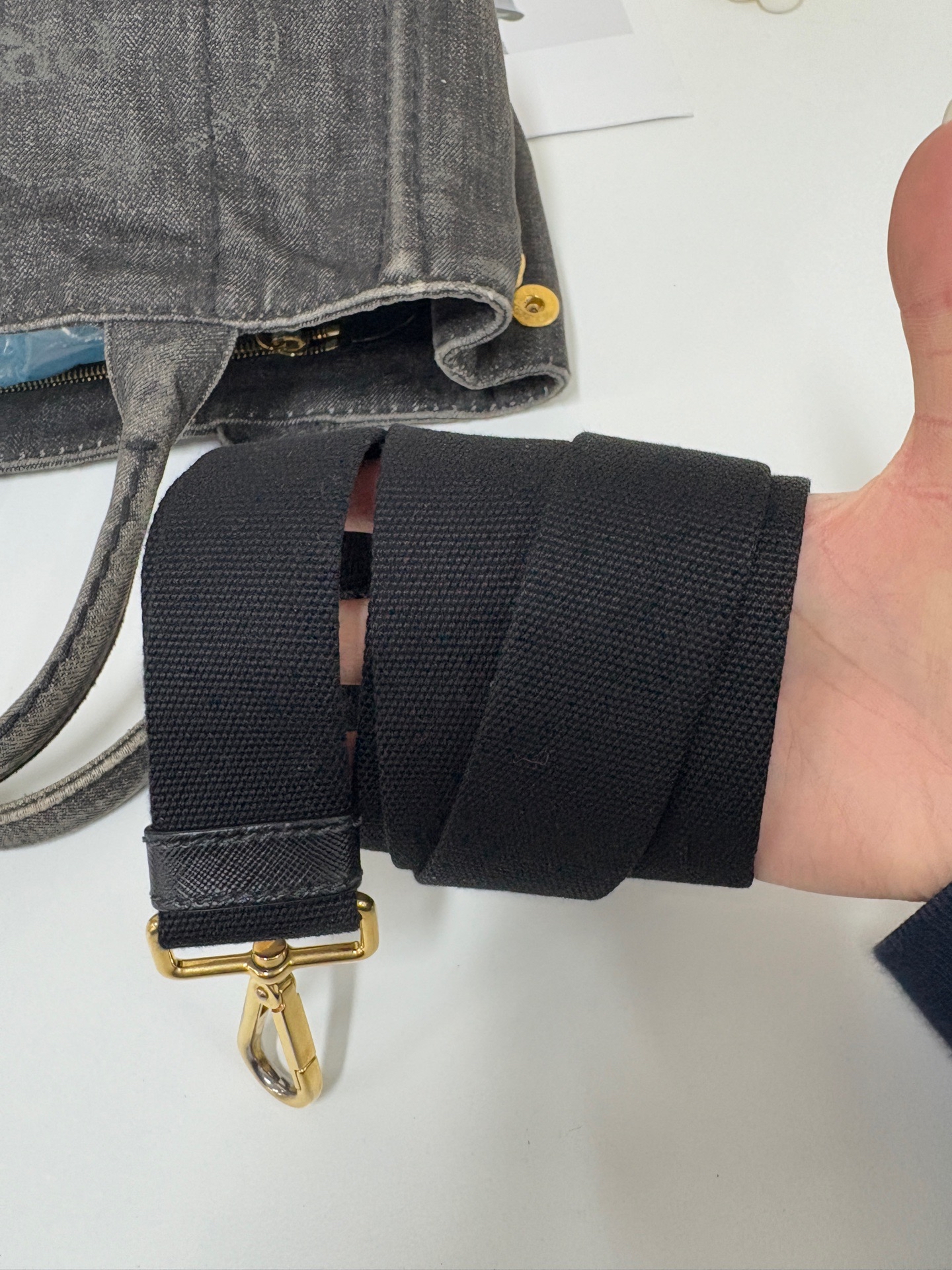 【預訂貨品】Prada黑色牛仔沙灘包