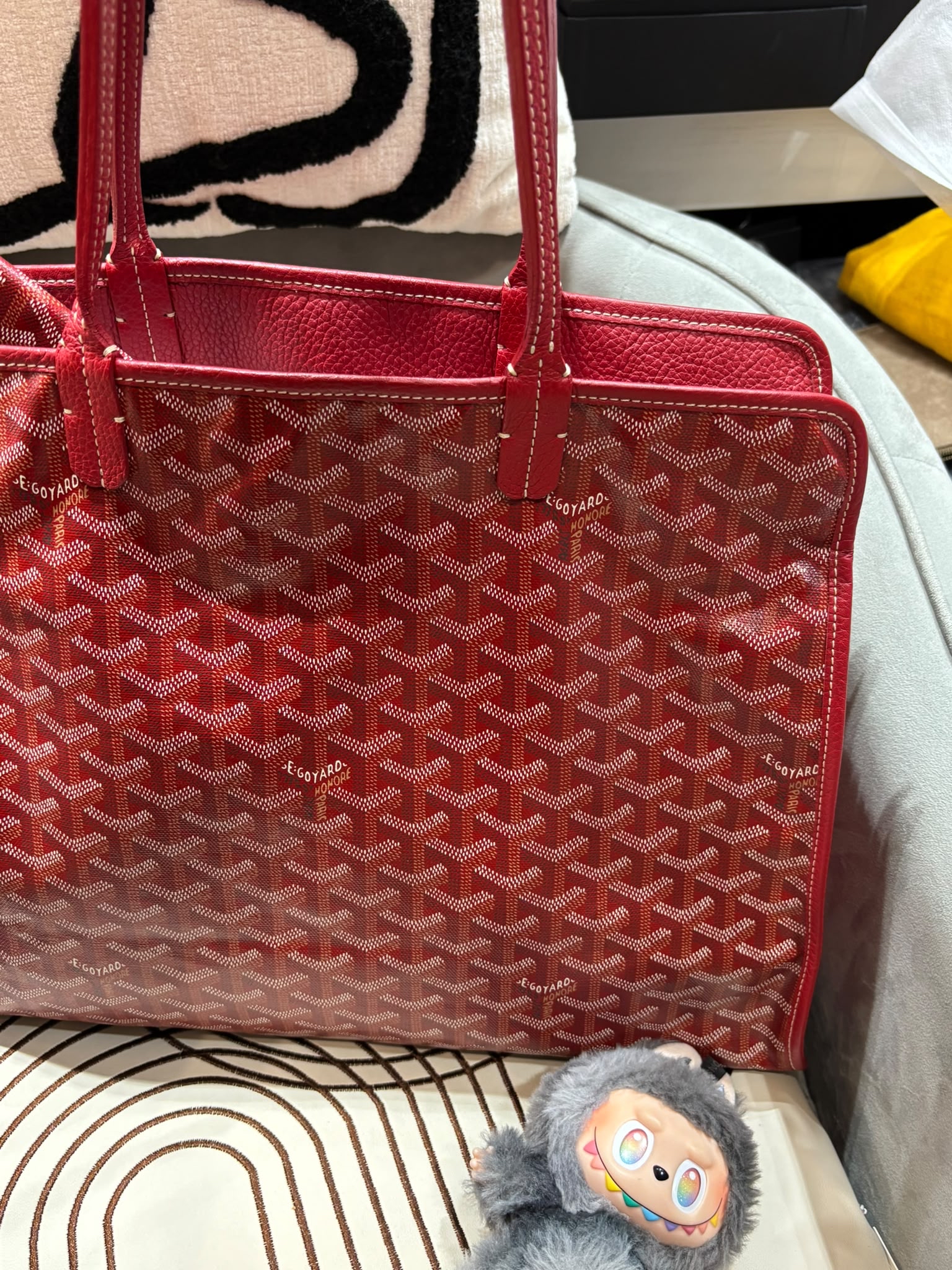 Goyard hardy pm tote bag Red 100%Authentic, 90%new 