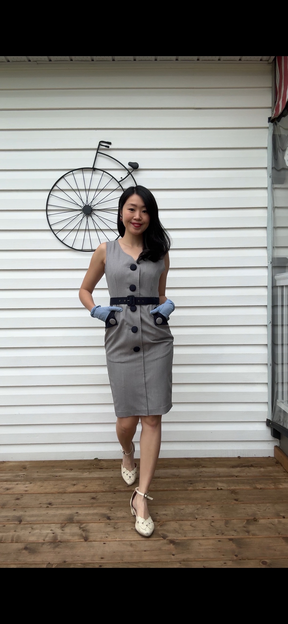 Madison Avenue Elegance  – 1950s Tailored Two-Tone Pencil Dress (FM227)