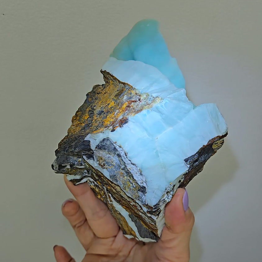 Blue aragonite with botryoidal bubble formations - AR57
