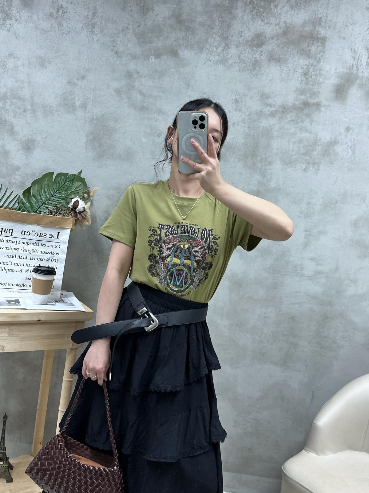 N07 復古花print Tee