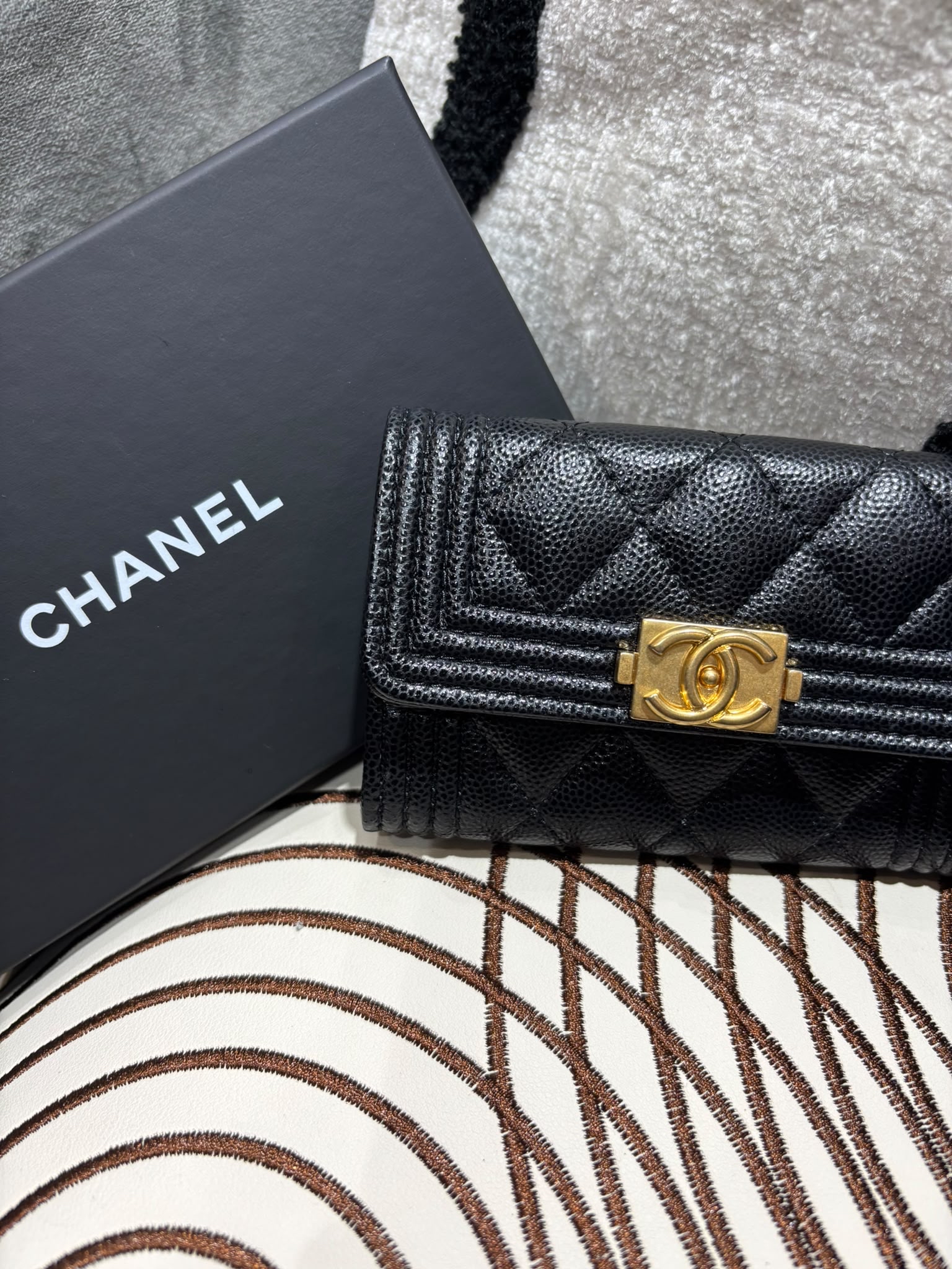未使用品 Chanel boy card holder 黑色魚子醬牛皮復古金 unused  ✅chip, ✅dust bag ✅box 