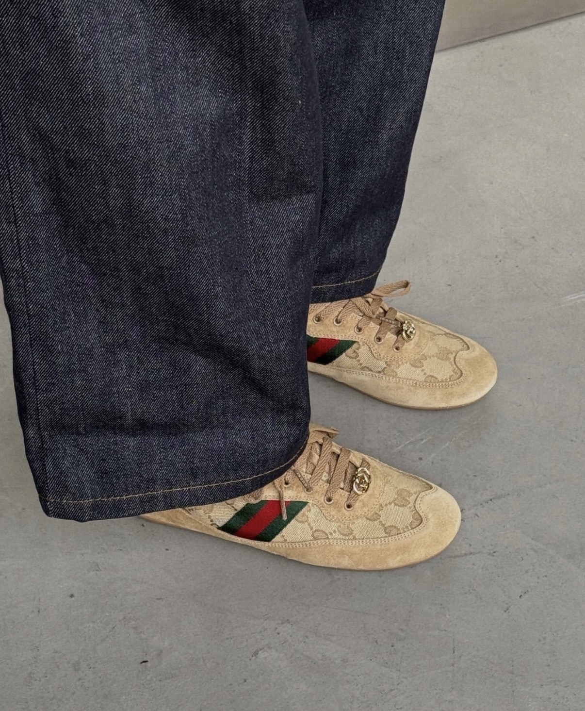 超級特價✨訂貨🍒 Gucci suede sneaker   🔖Size 35 36 37 39