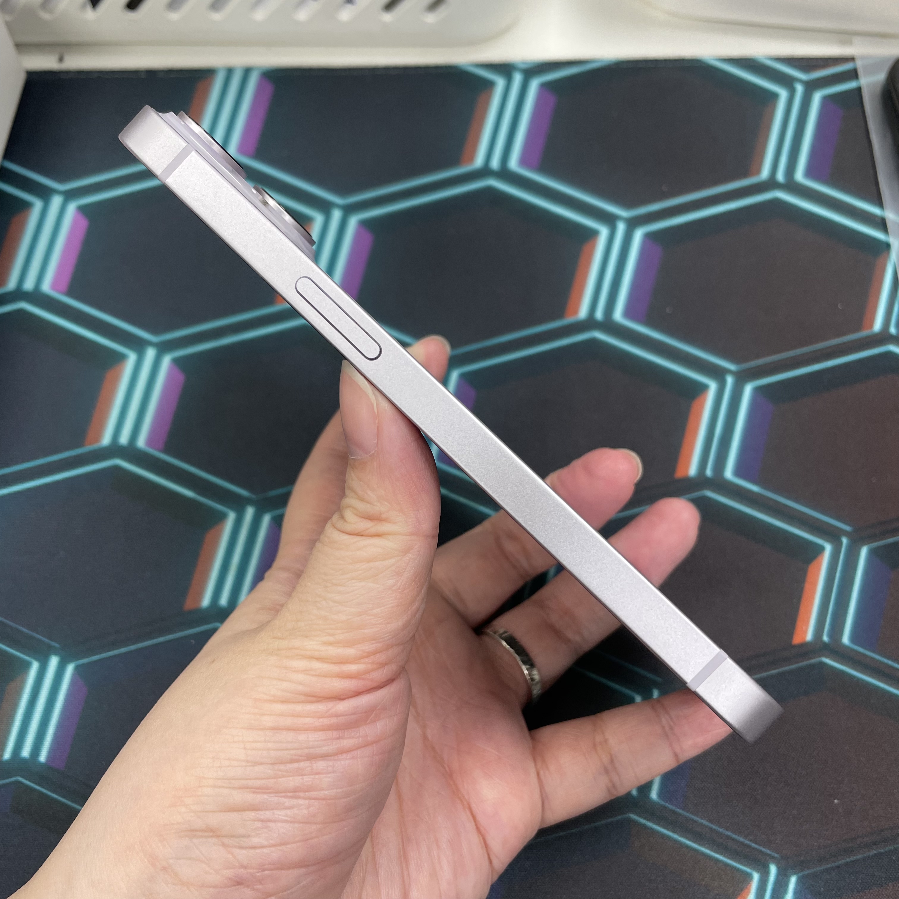 *6066 14 勁靚機 256GB 電85 紫色 purple