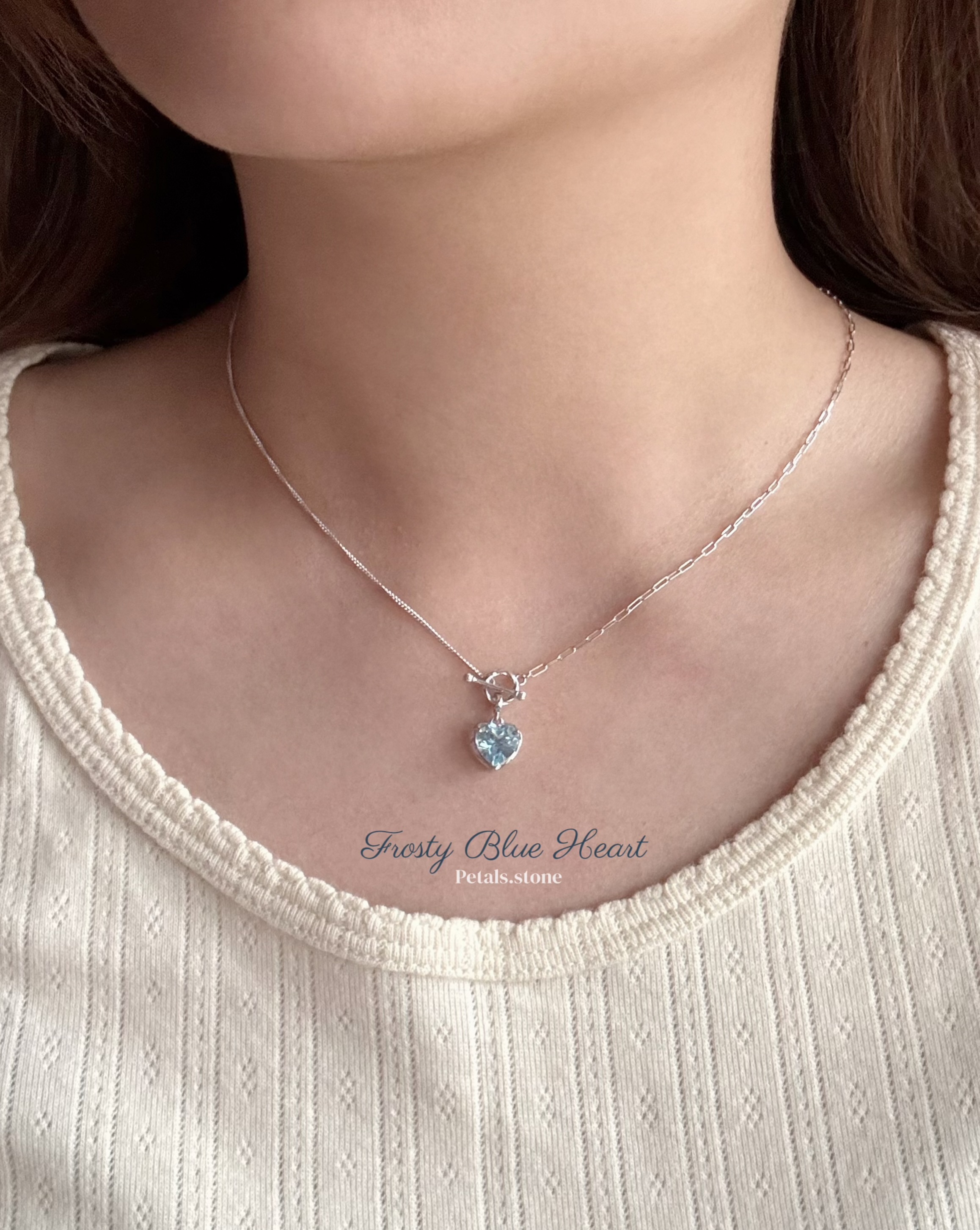 Frosty Blue Heart|冰藍托帕石頸鏈 🩵