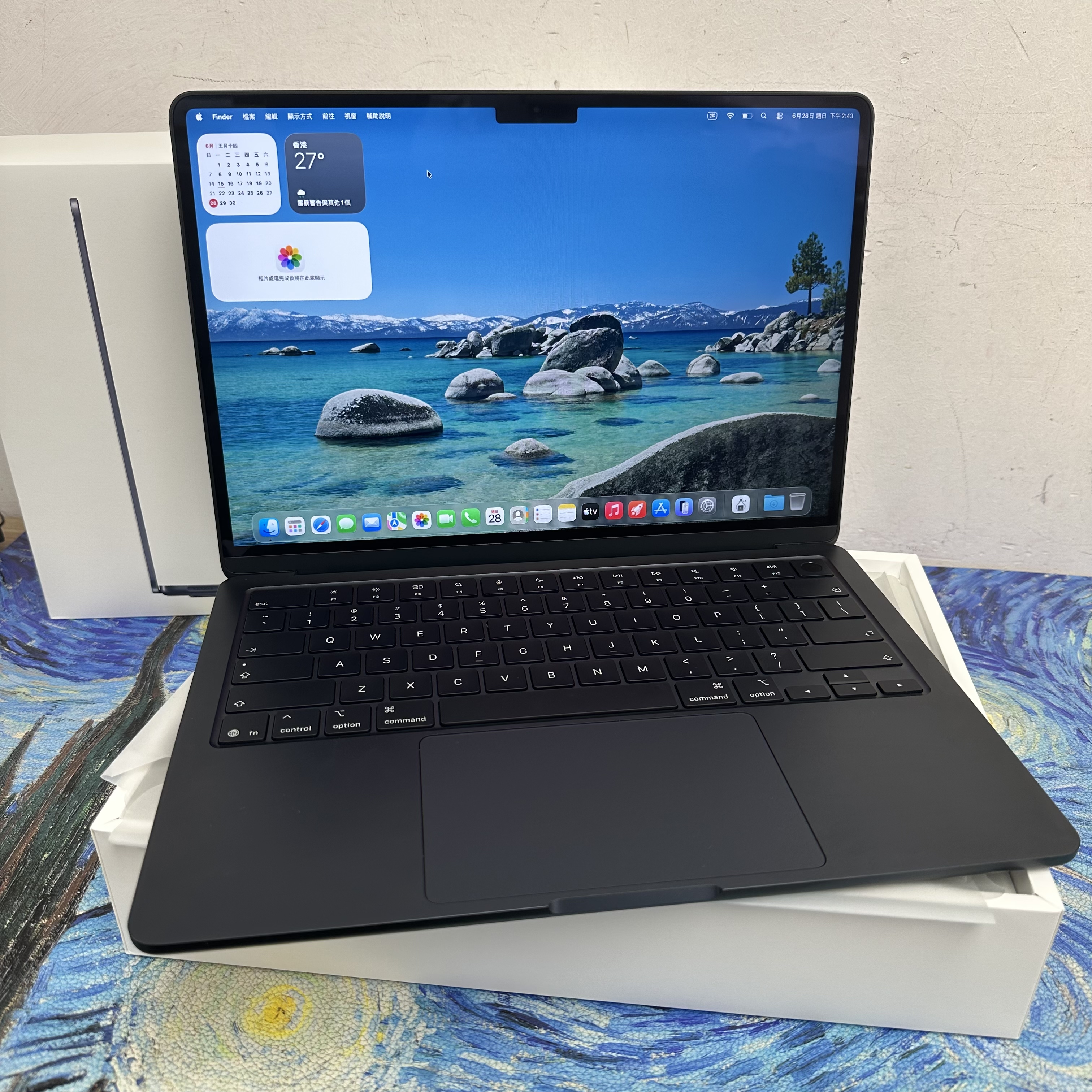 #5981 APPLE  MacBook Air M5 2026 M5 CPU/ 16GB Ram/512GB SSD/8核心GPU/Liquid Retina Mon/13吋/藍色/Gaming Laptop / Notebook / 超強續航能力/ 原廠保養/ 文書機 / 畫圖 / 剪片 / Movie / Netflix / 香港行貨✨