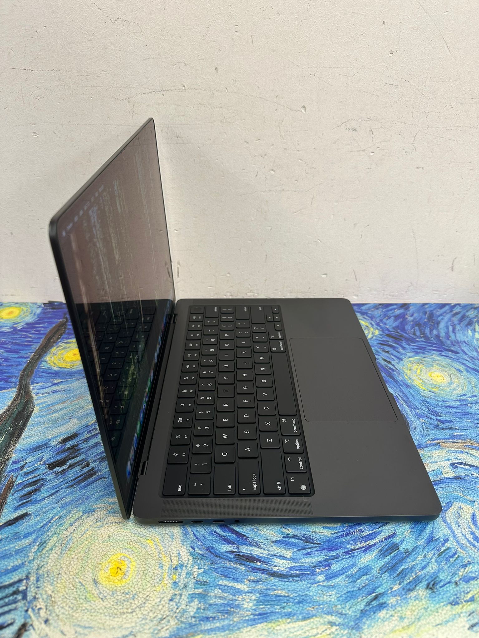 APPLE MacBook M3Pro 2023 /18GB Ram/512GB SSD/14核心GPU/Liquid Retina XDR Mon/14吋/黑色/Gaming Laptop / Notebook / brand new / Netflix /Movie / MacbookPro / Pro M3 / 100電