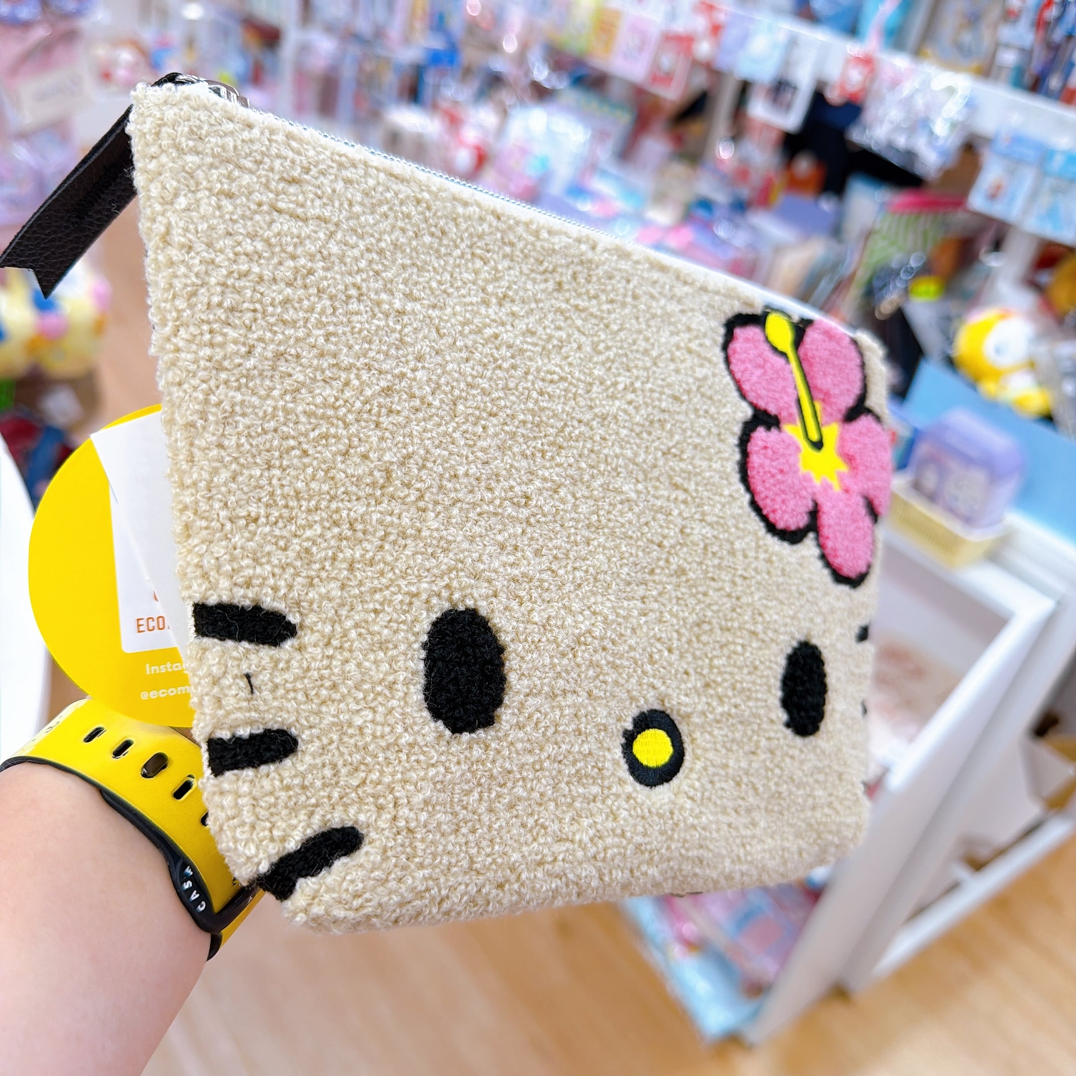 日本直送Hello Kitty黑皮化妝袋