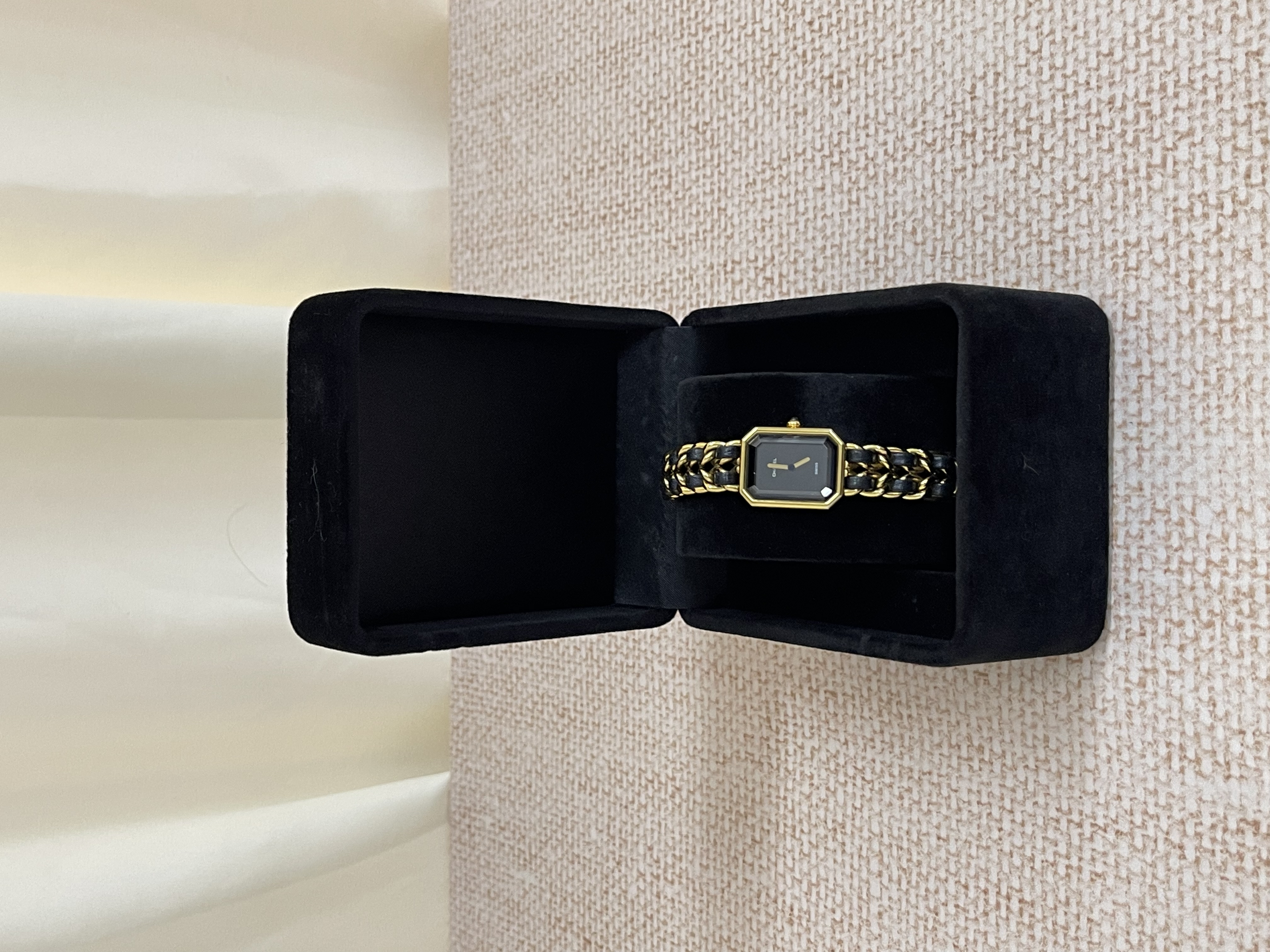 Pre-owned Chanel Première/ Product Code: 26032503