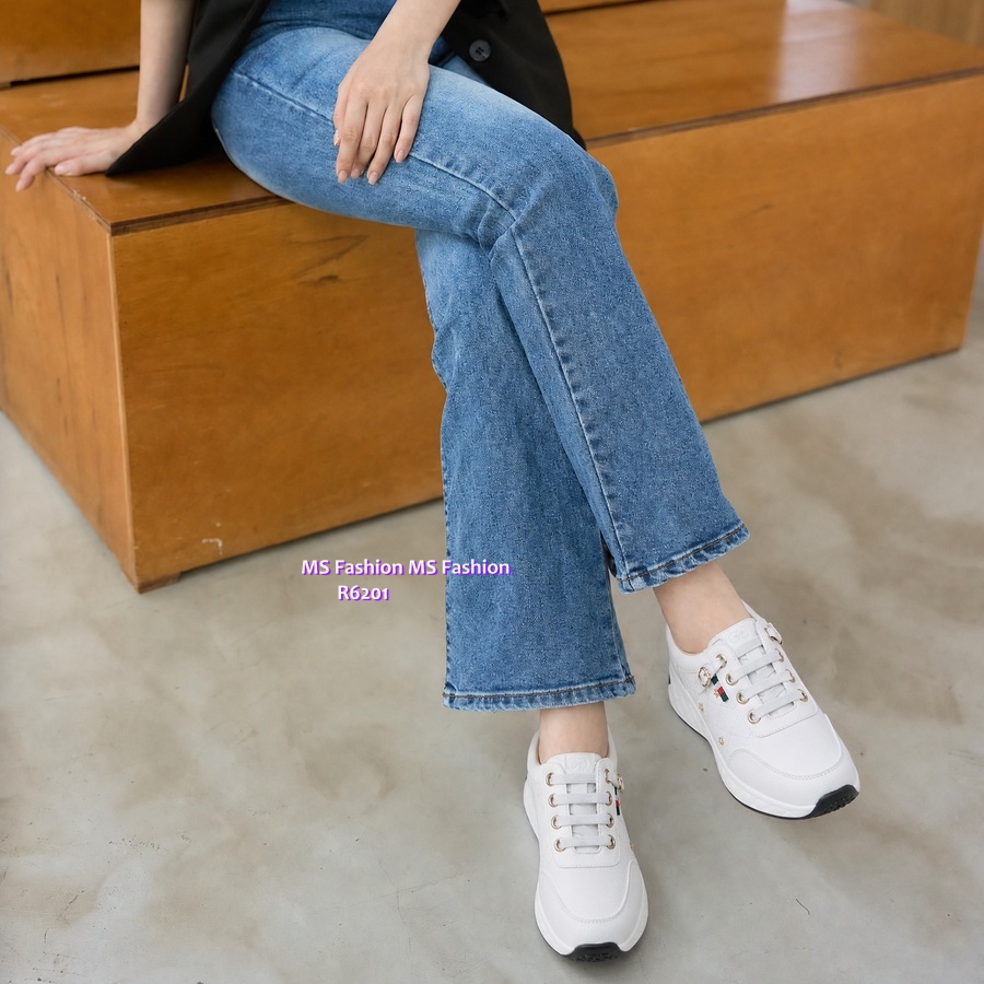 R6201 韓國🇰🇷星星飾扣sneakers