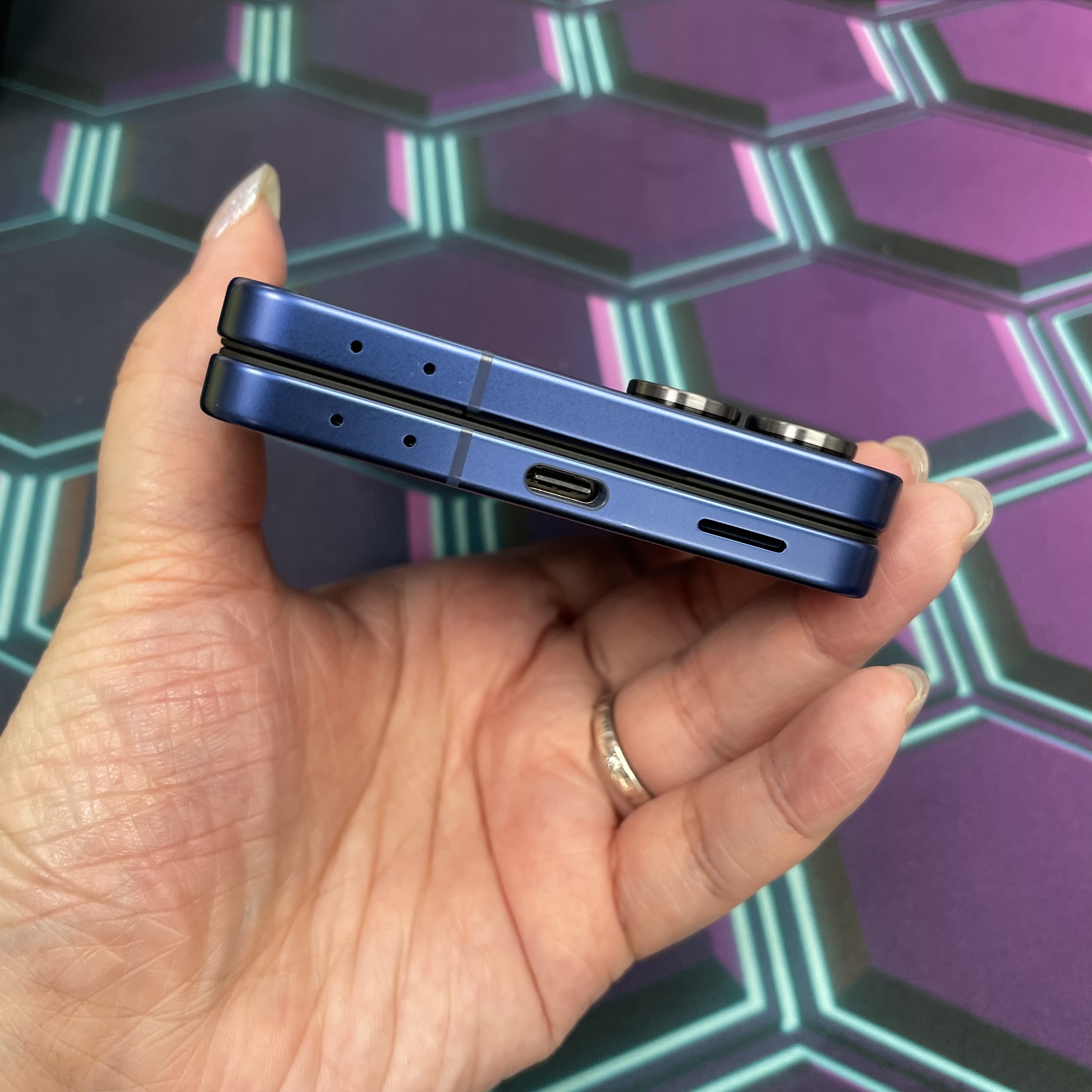 *7250 Galaxy Z Flip 7 勁靚機 12+256GB 藍色 blue