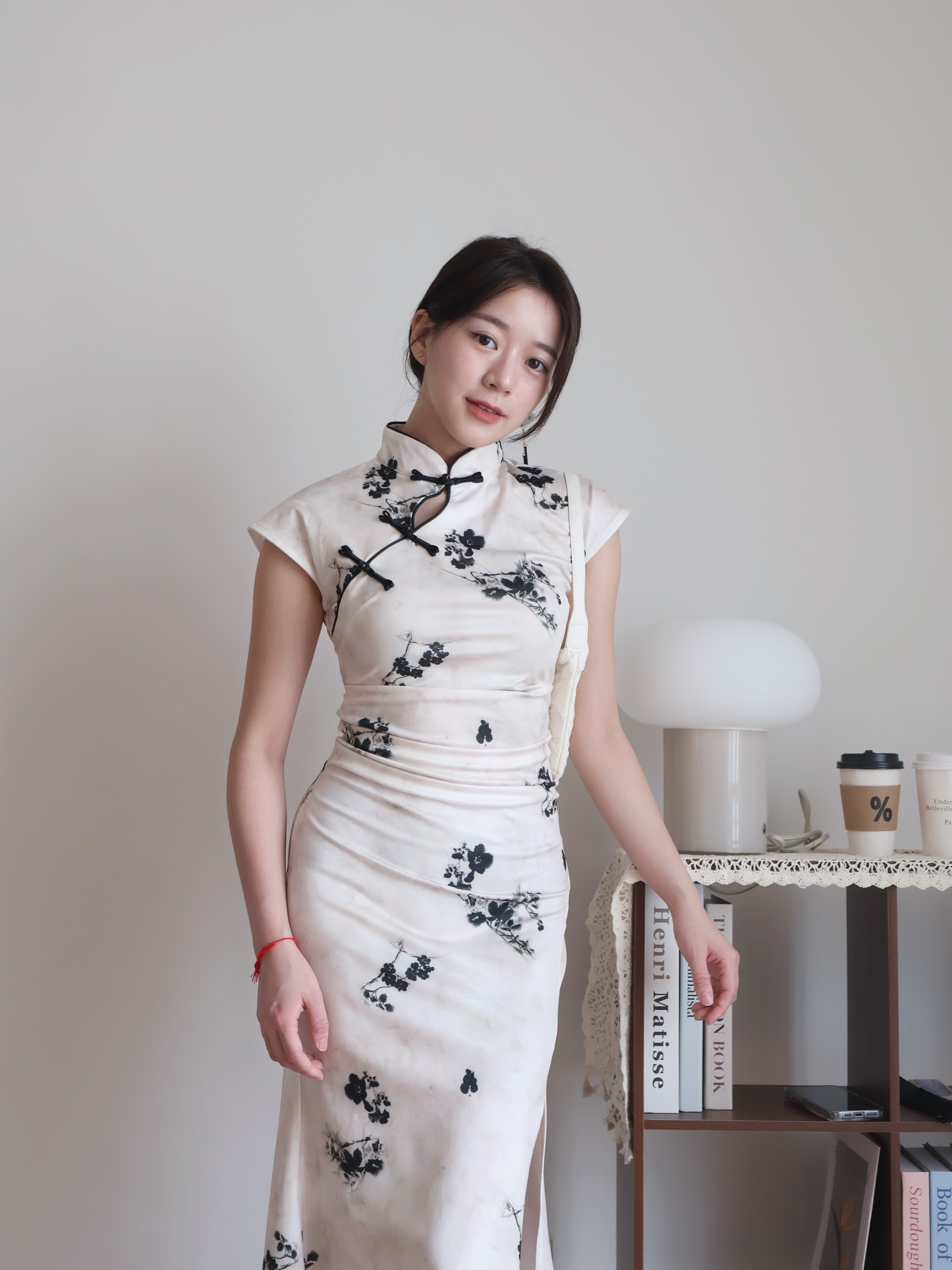 Gwen Side-Slit Cheongsam | Cream