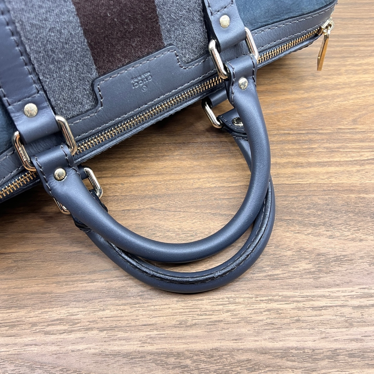 【預訂貨品】Gucci 霧霾藍色荔枝紋牛麂皮波士頓