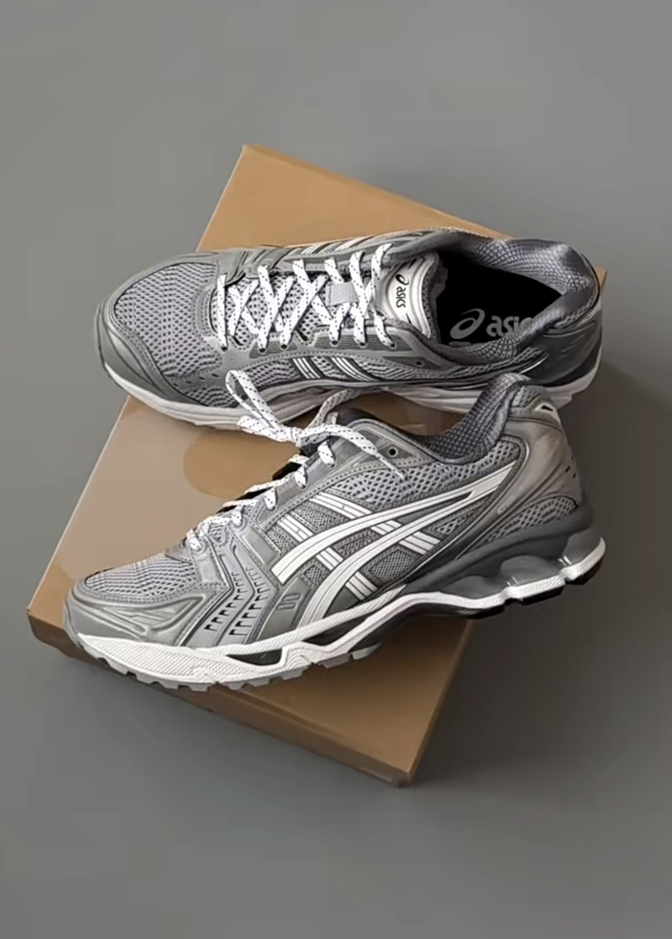 1203A704-020 Beauty & Youth x Asics Gel-Kayano 14 Metallic Grey 1203A704-020