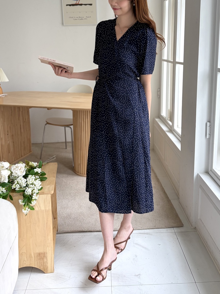 [限量!!] Isa Dotted Wrap Dress