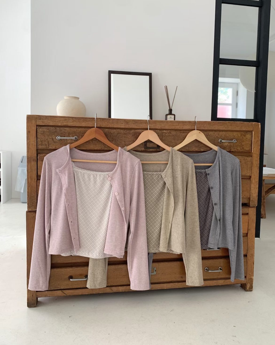 ❥ 格子吊帶*外套Set。