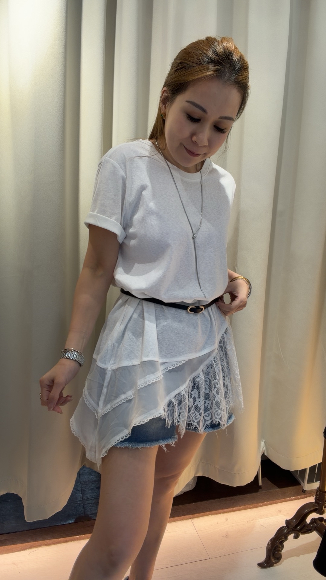 💗好靚💗拼接斜腳蕾絲Top