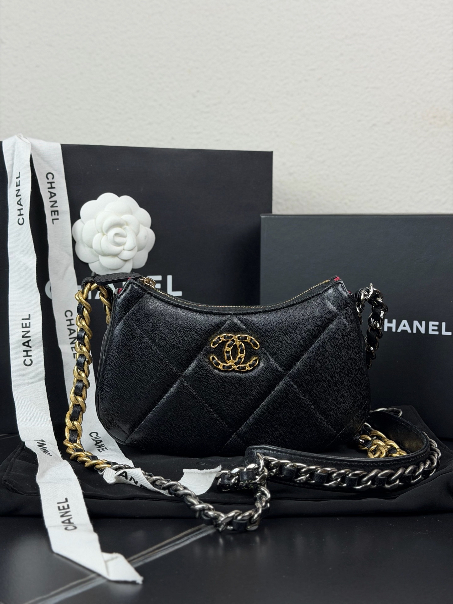 【預訂貨品】Chanel 黑金 hobo