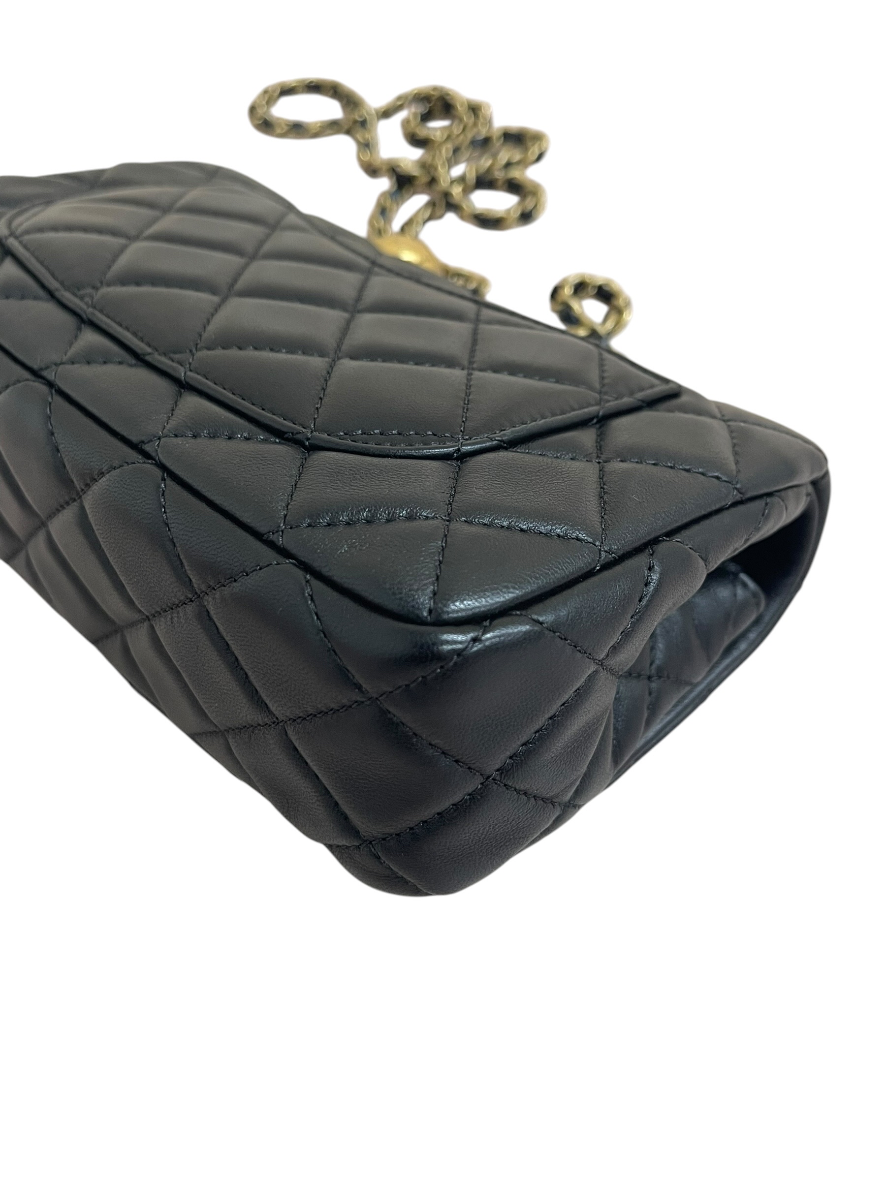 Pre-owned Chanel Pearl Crush CF / Product Code: 26060909
