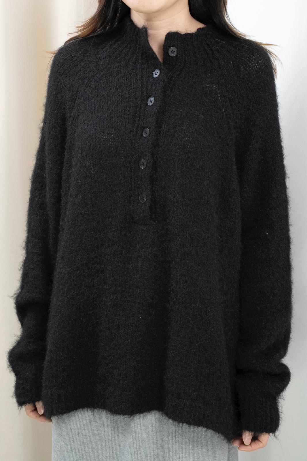 馬海毛鬆鬆上衣（黑色）