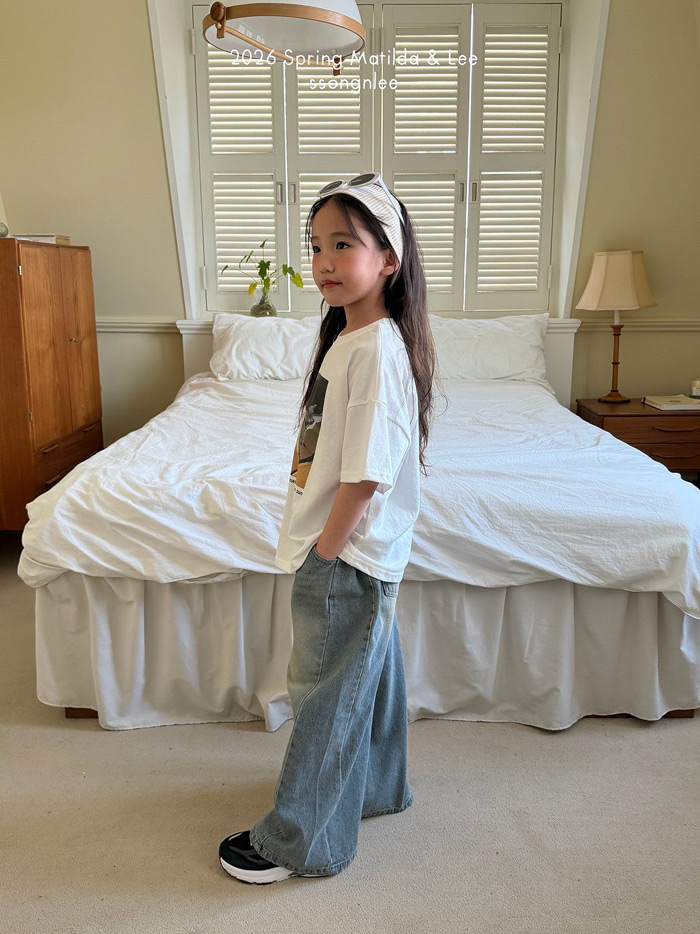 🇰🇷Matilda&Lee tee