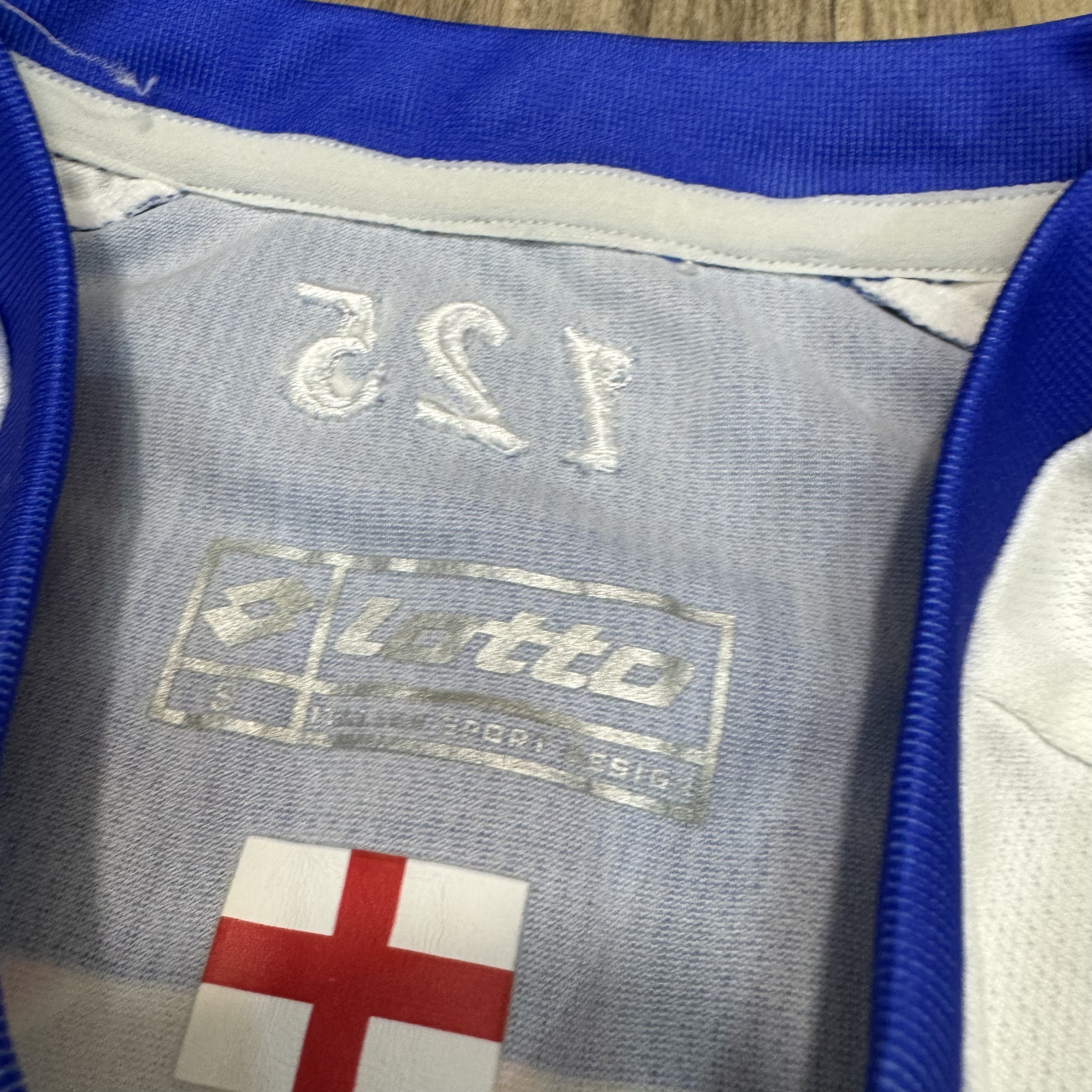 QPR 11/12 home shirt #23 Cisse