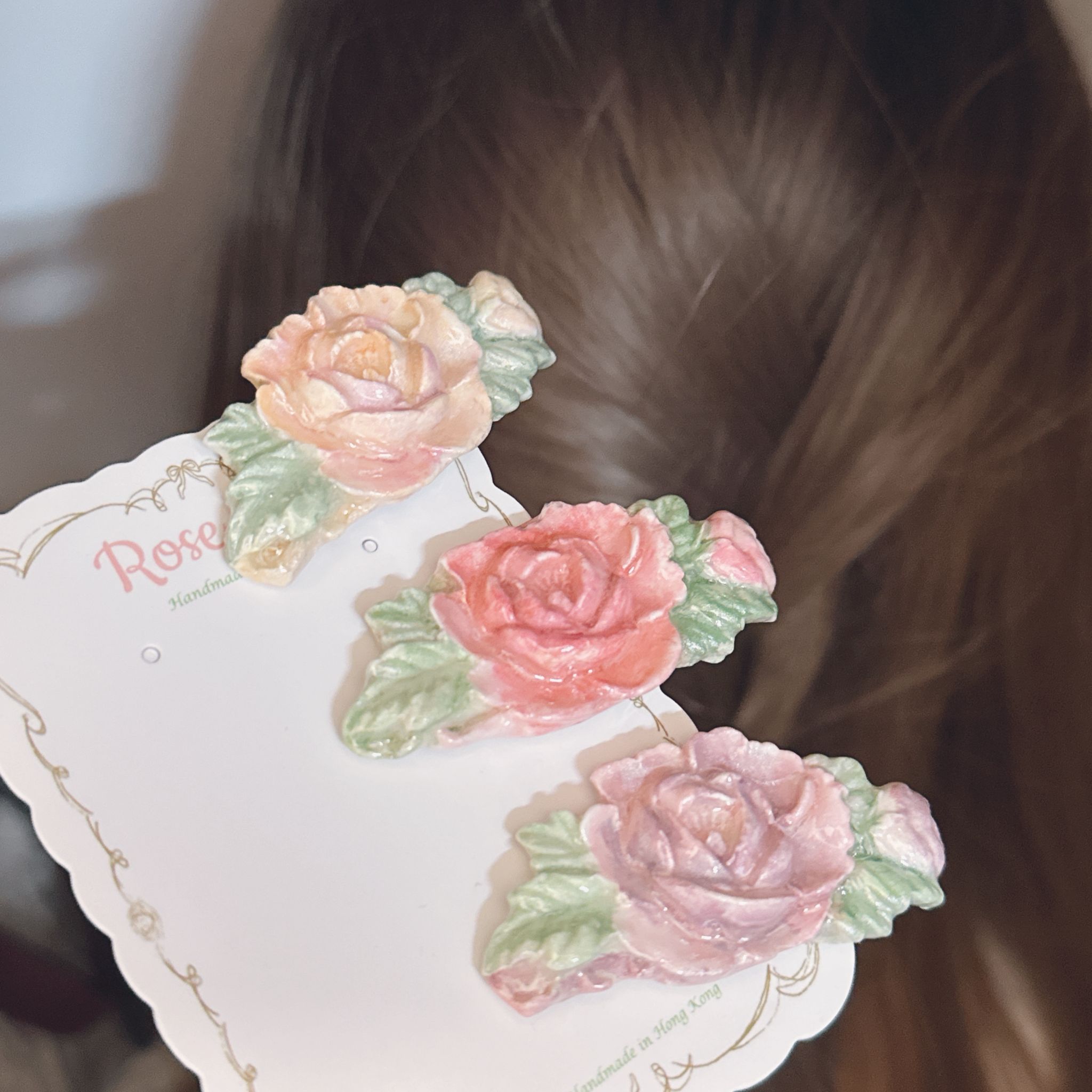 手繪淡淡玫瑰花🌹小髮夾 三色入
