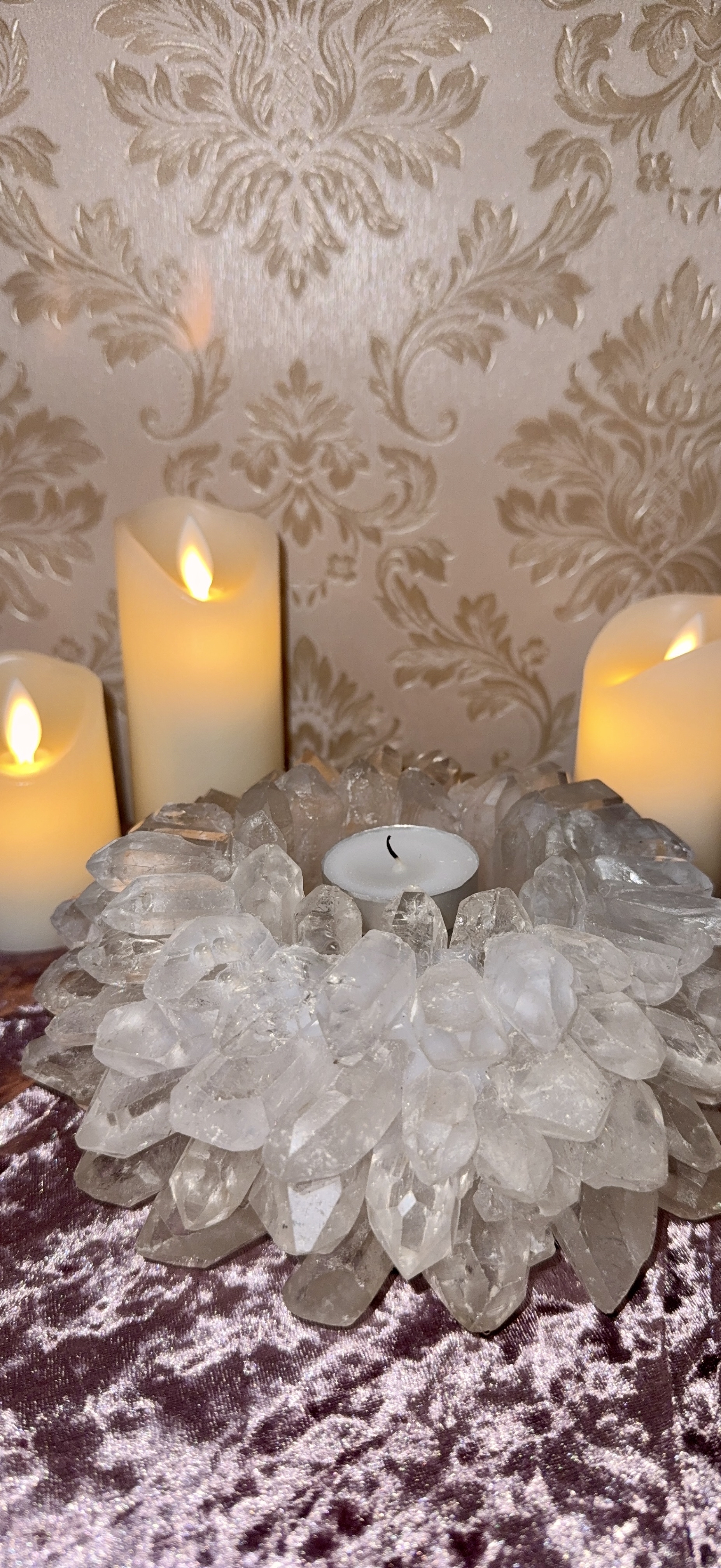 巴西純淨之光：白水晶「盛開花朵」燭台