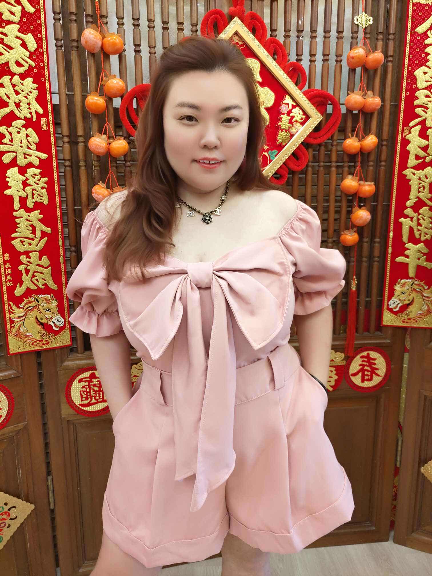 NFD02 TJE07 胸前大蝴蝶结短裤套装