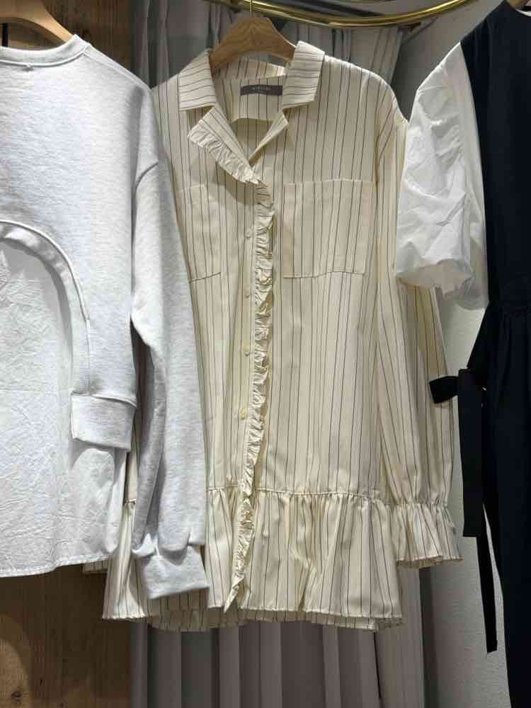 221123 直條waffle邊外套 Width 58 Length 79