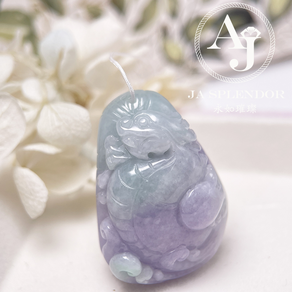 JN-3366 天然翡翠A玉 大師級鏤空精雕俏色春彩雙魚福壽映荷吊墜