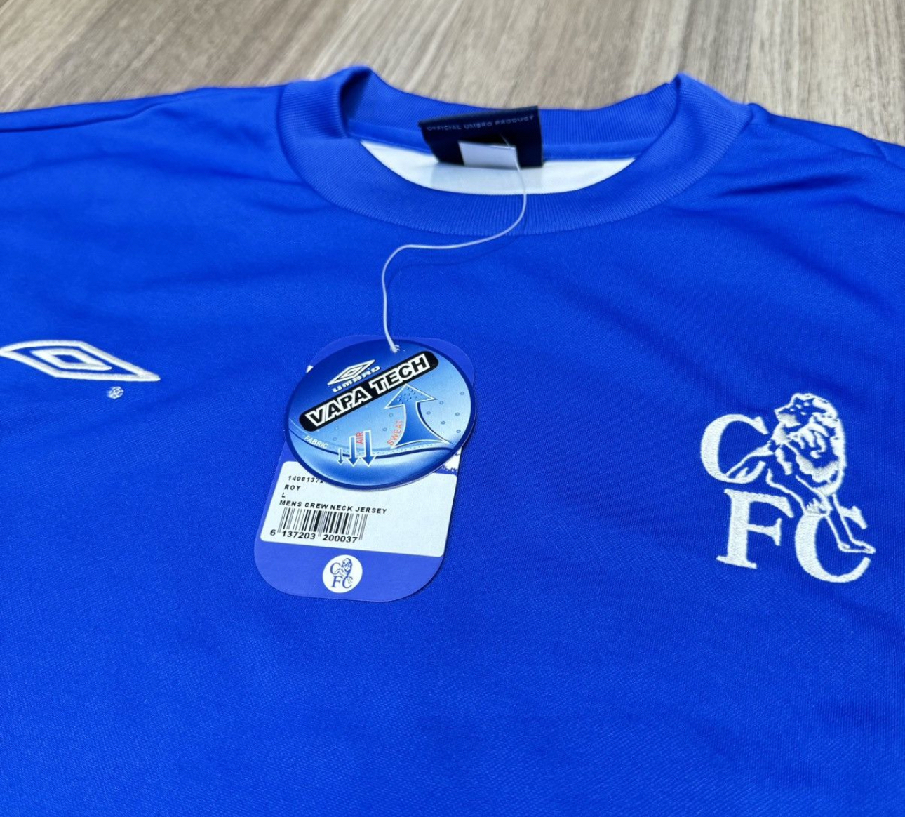 Chelsea 2000s training sweater (bnwt)