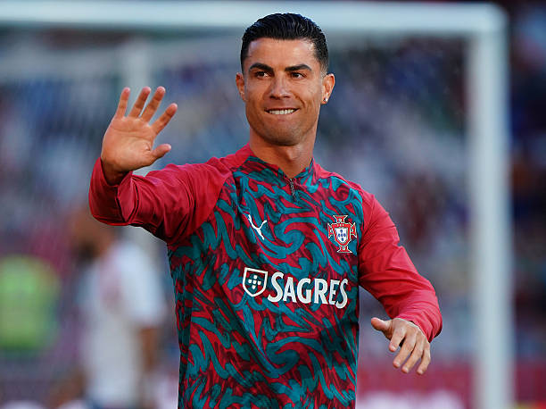 Puma Portugal 葡萄牙 2026-27 1/4 Zip 紅色賽前熱身上衣 784790 (可加印球員版贊助)