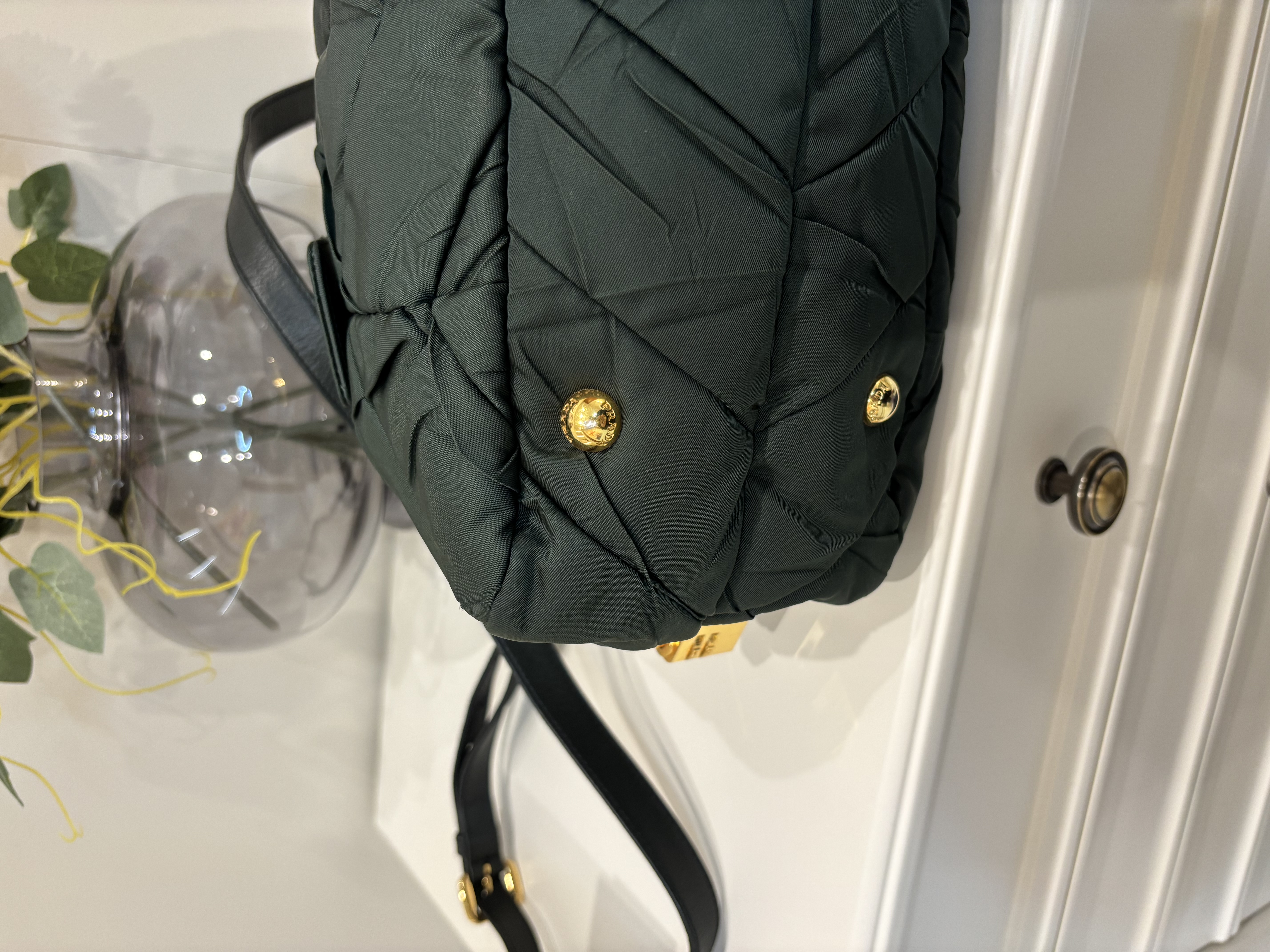 Prada nylon 2way bag 100%Authentic, 95%new ✅strap 