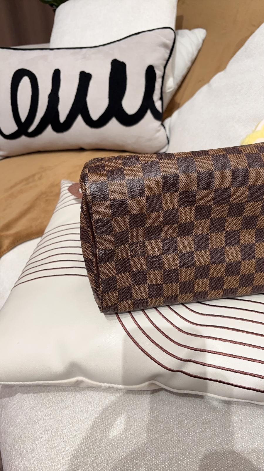 LV Speedy 25 Damier 100%Authentic, 98%New ✅Dust bag