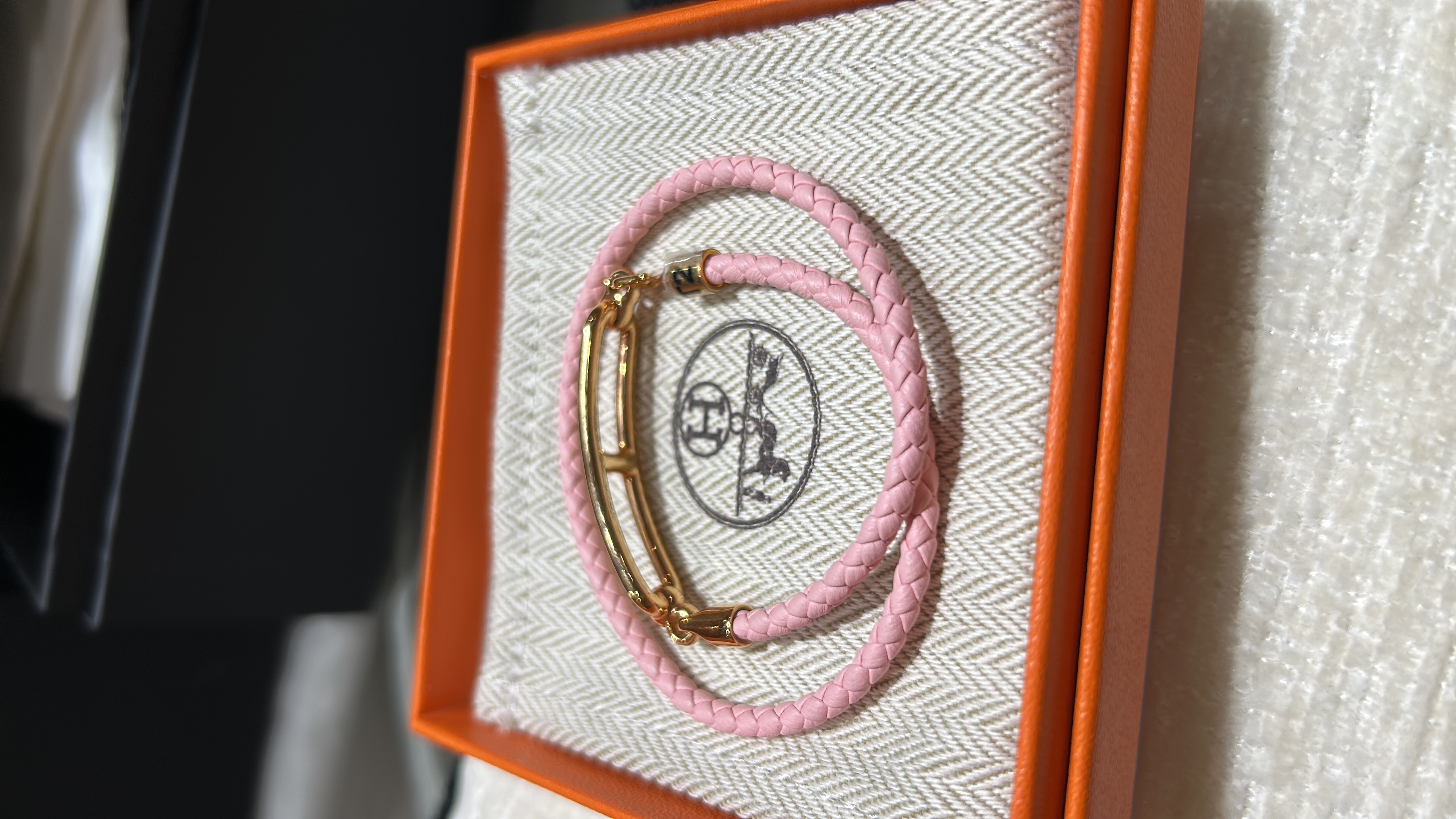 全新 Hermes Roulis Double Tour bracelet rose Sakura ,T2 ,100%Authentic, 全新未使用品 ✅dust bag ✅Box 