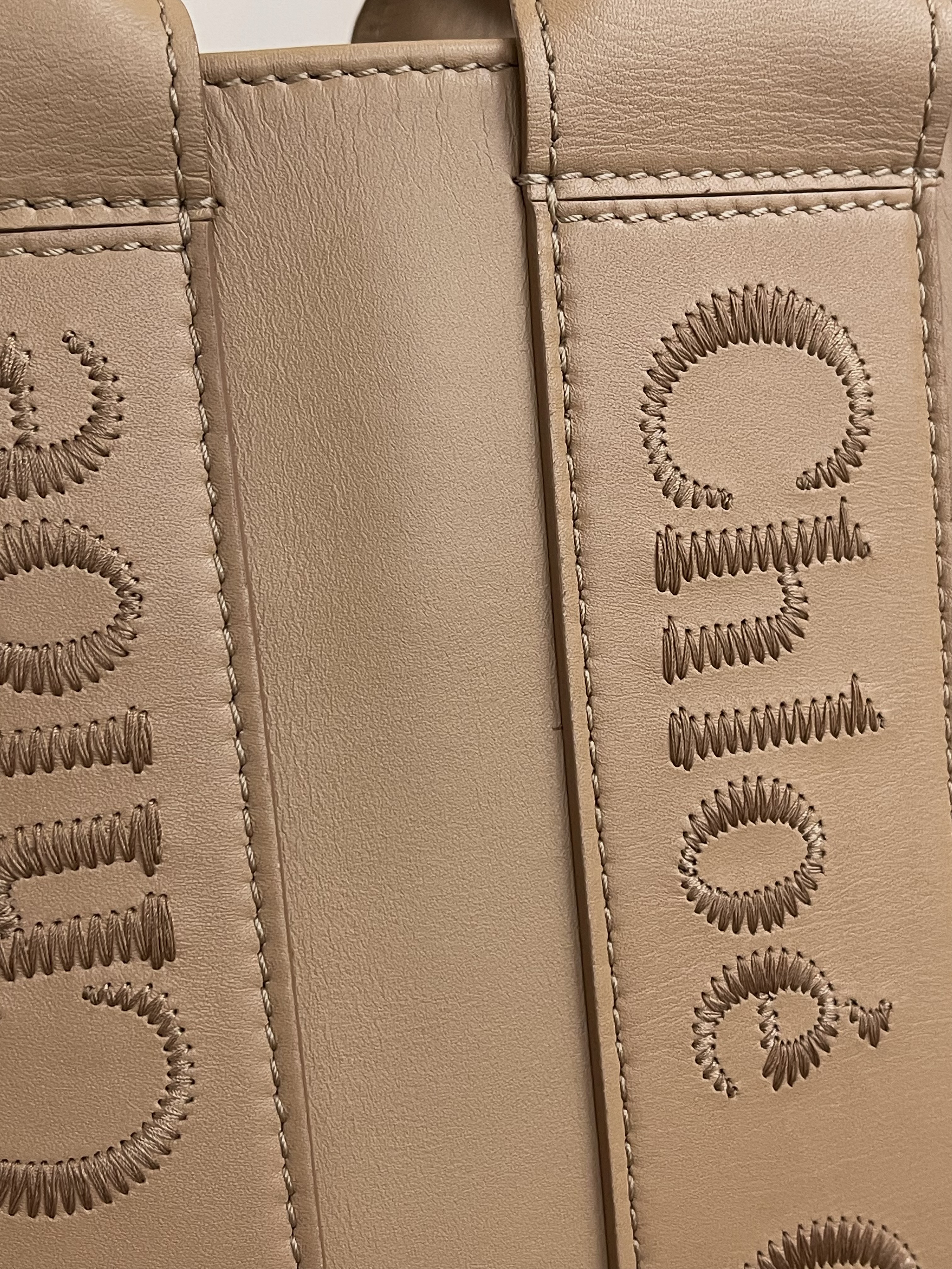 Pre-owned Chloé Woody tote bag/ Product Code: 26012704