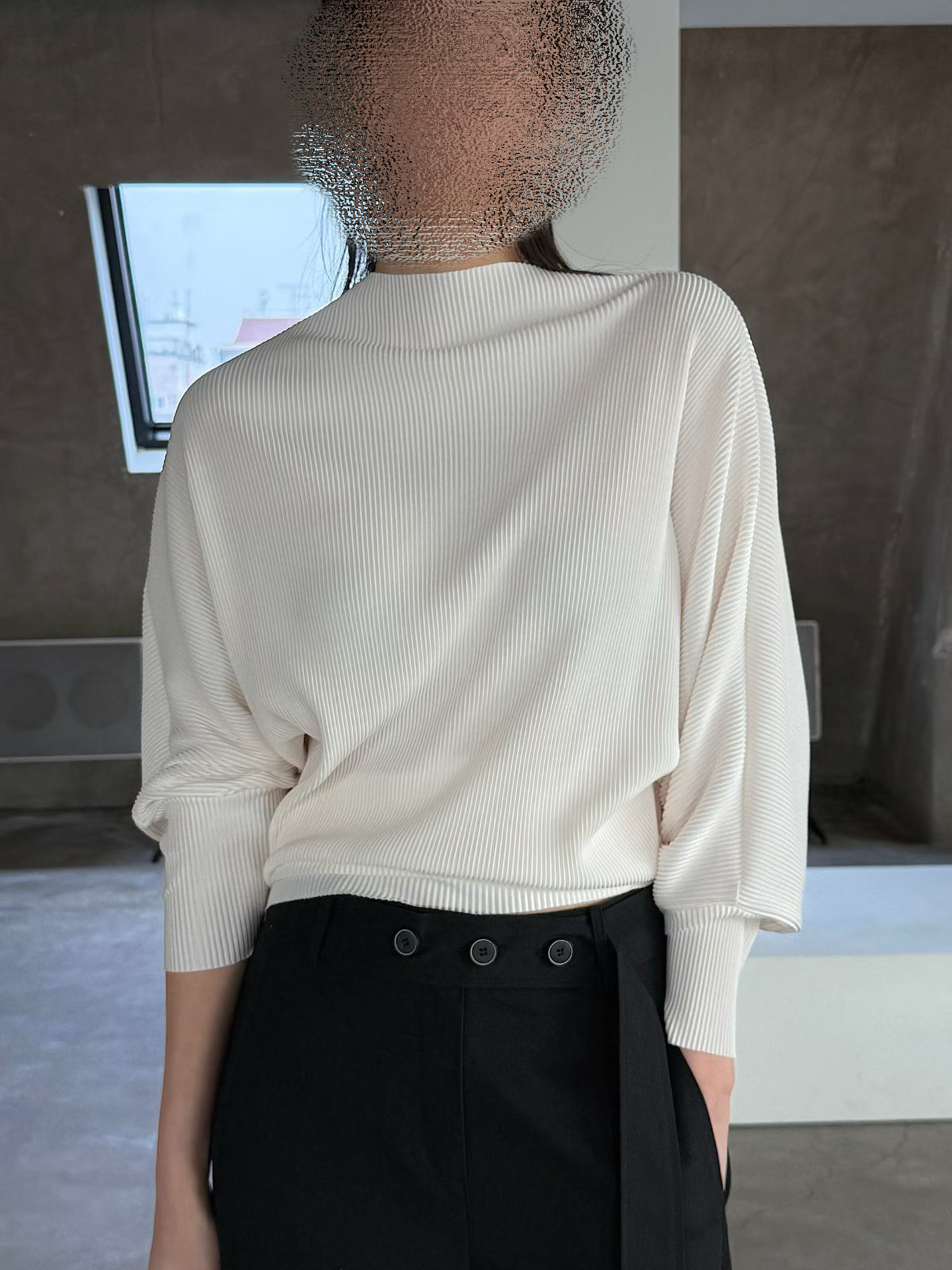 Elegant dolman sleeve ribbed top