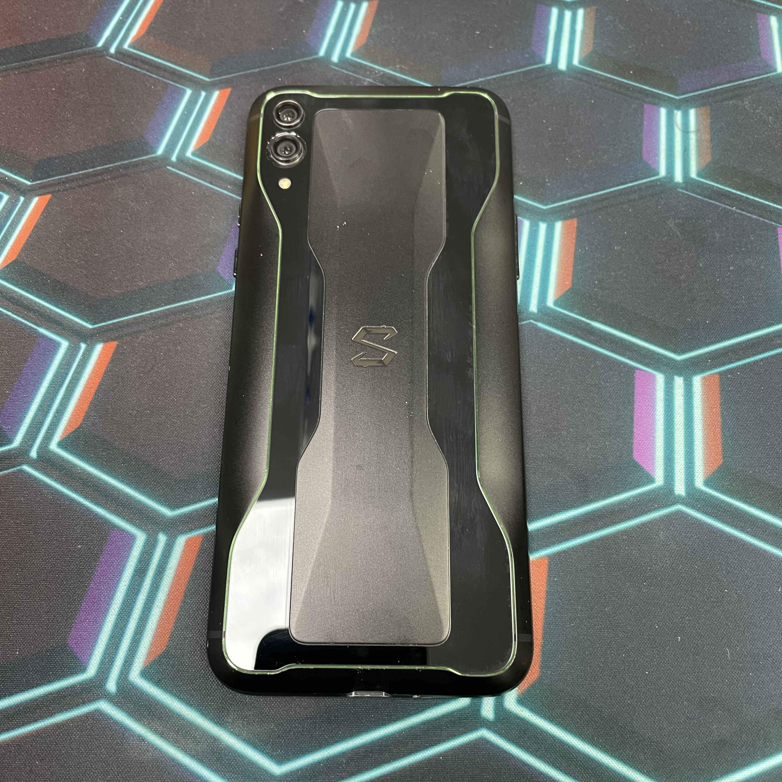 *8421 黑鯊遊戲手機2 靚機 12+256GB 黑色 black