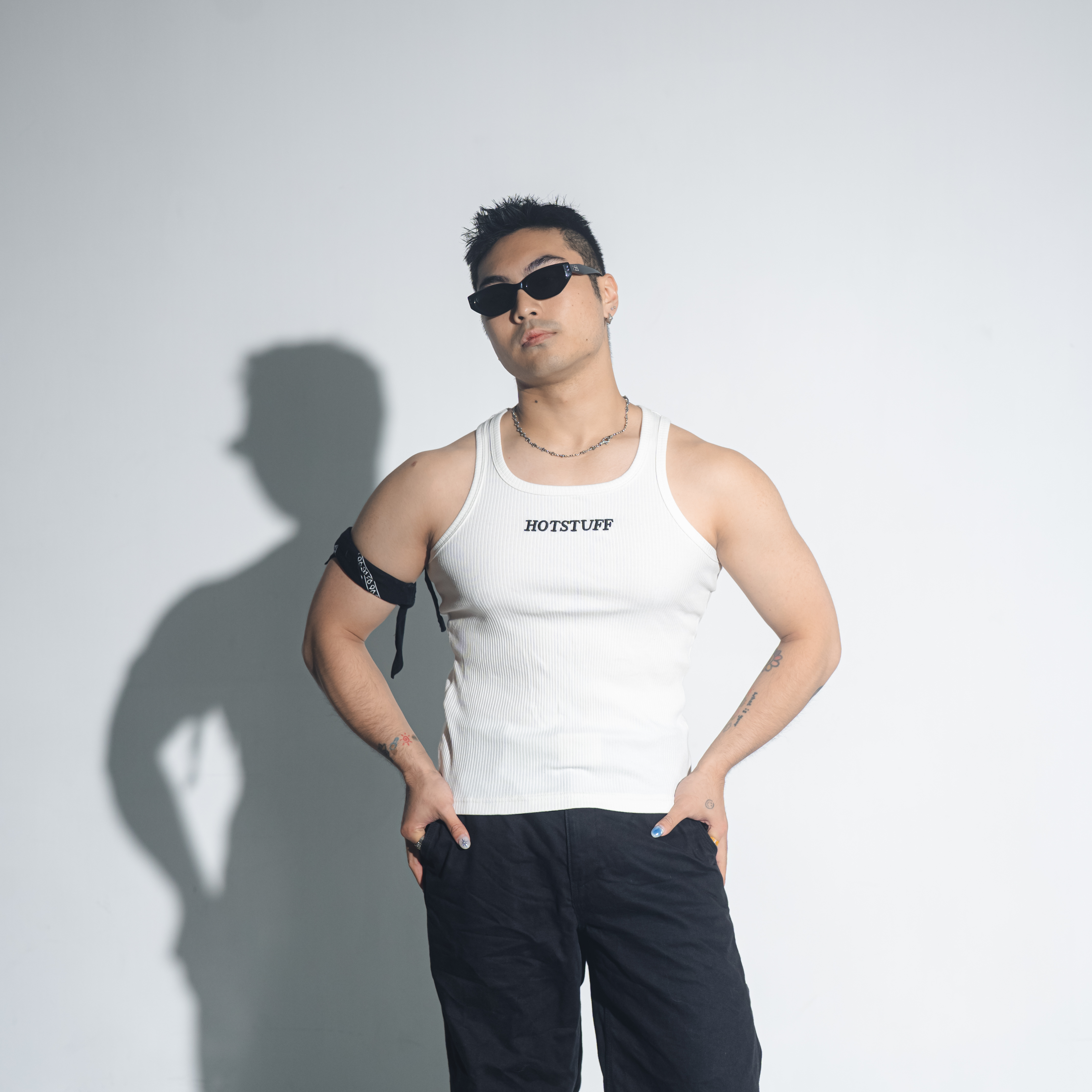 HOTSTUFF LOGO TANK-TOP