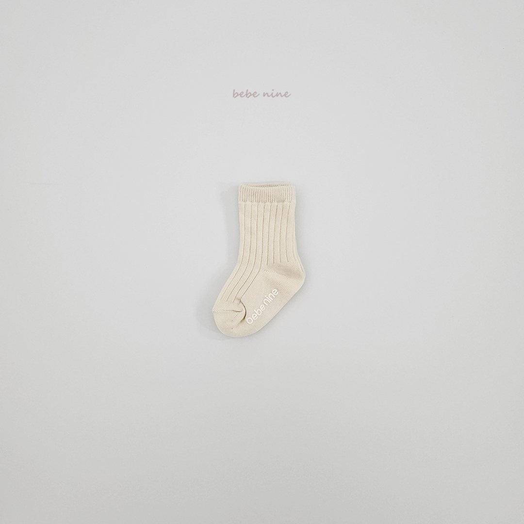 Bebenine Butter Knee Socks Set