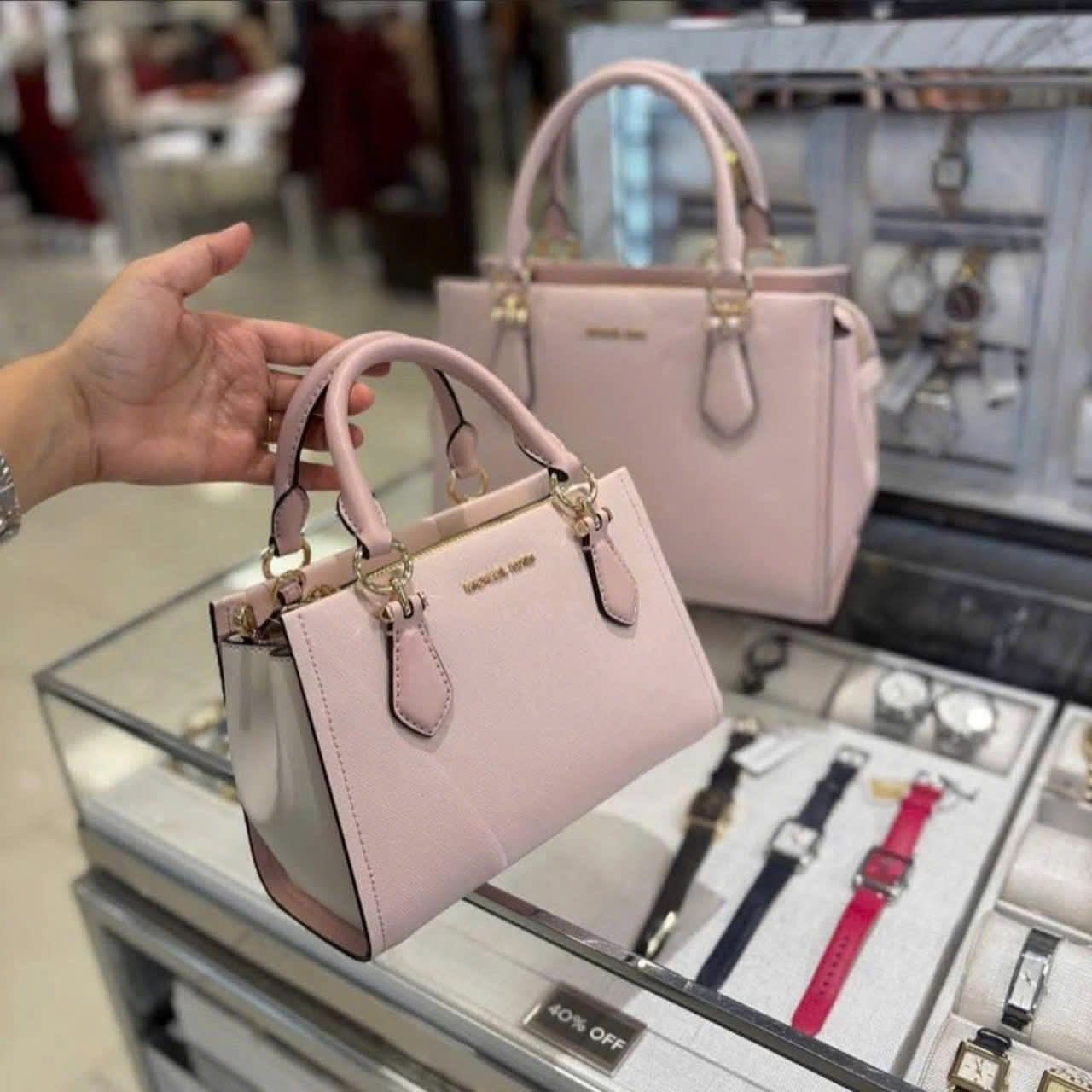 香港現貨-Michael Kors Outlet Marilyn Saffiano Leather Messenger Bag pink