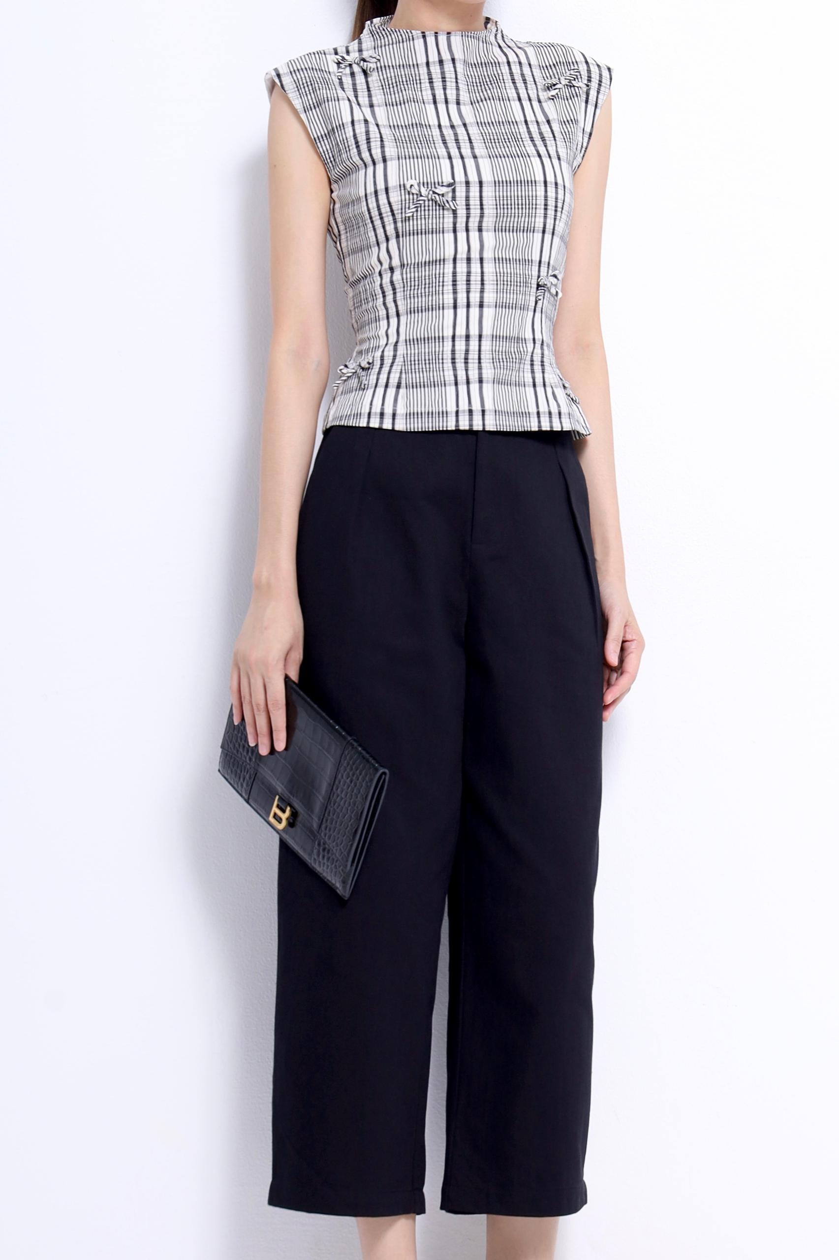 CP1652 Elara Pleated Wide-Leg Cropped Pants