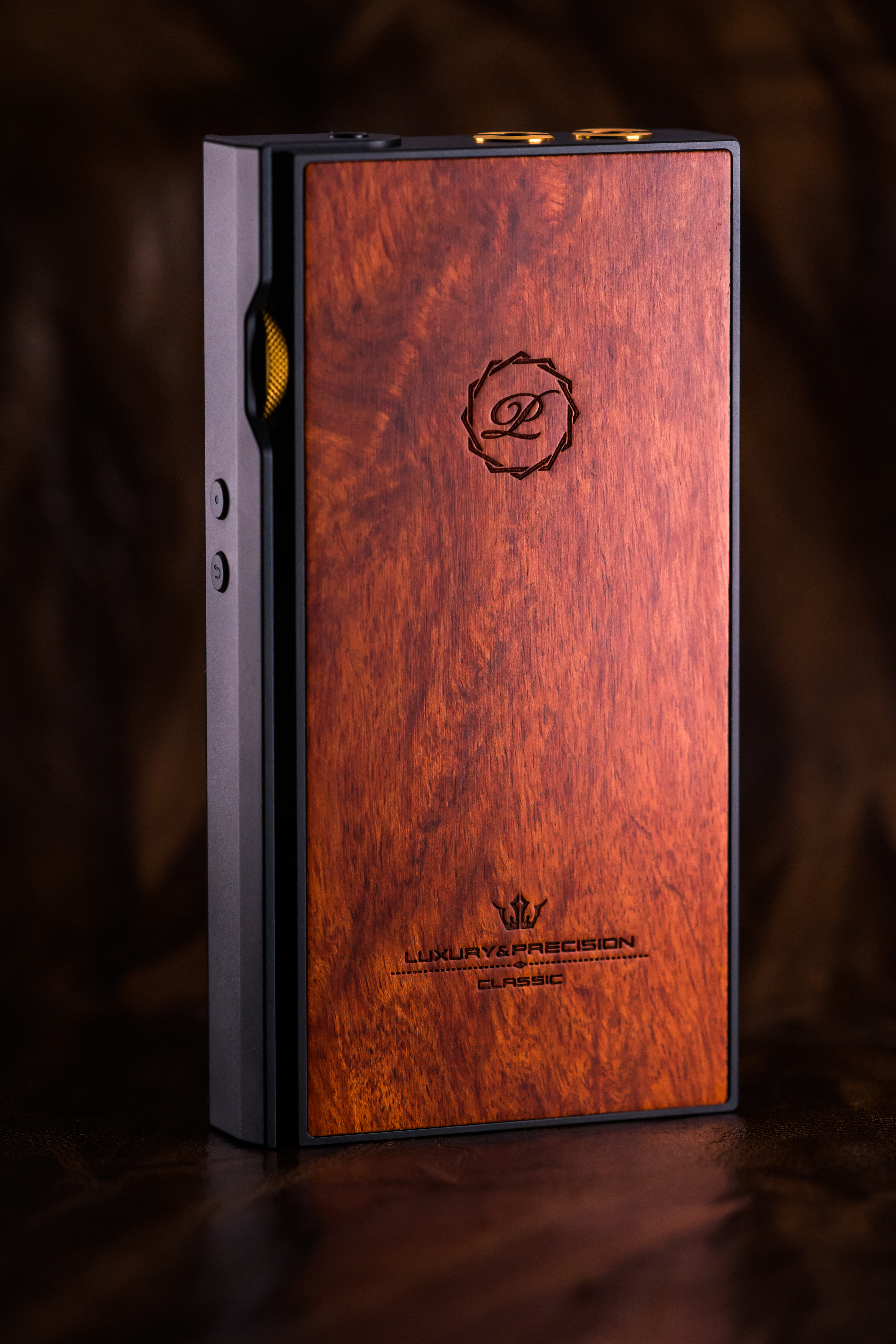 LUXURY & PRECISION P6 PRO 至高聽感分立R2R便攜播放機