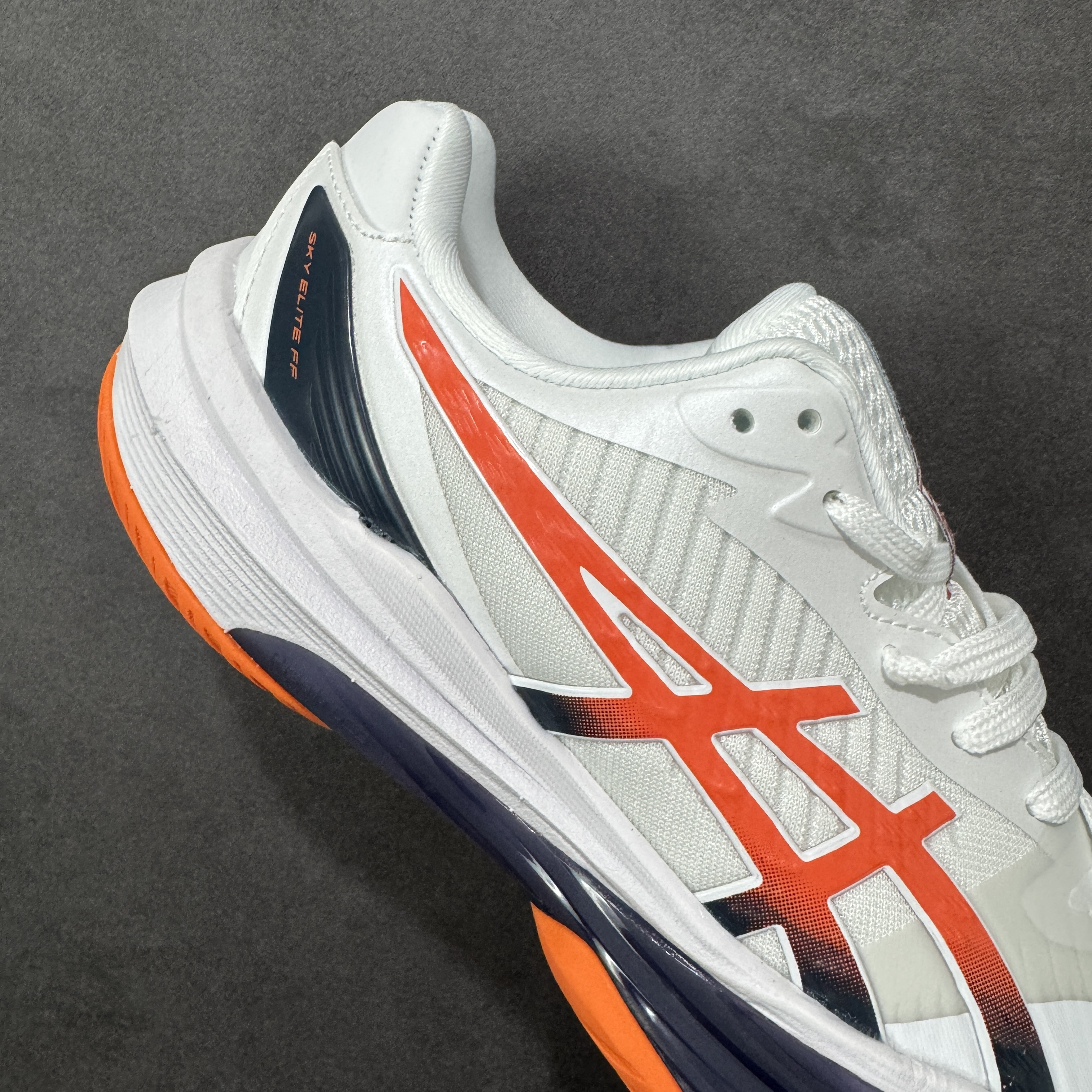 Asics Sky Elite FF 3 1051A080-103