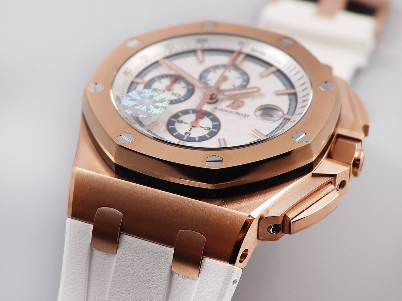 AP26400皇家橡树v2版 全金壳 44毫米直径 搭载复刻原版CaL．3126机芯 市面上最顶级版本的超级复刻🔥💯