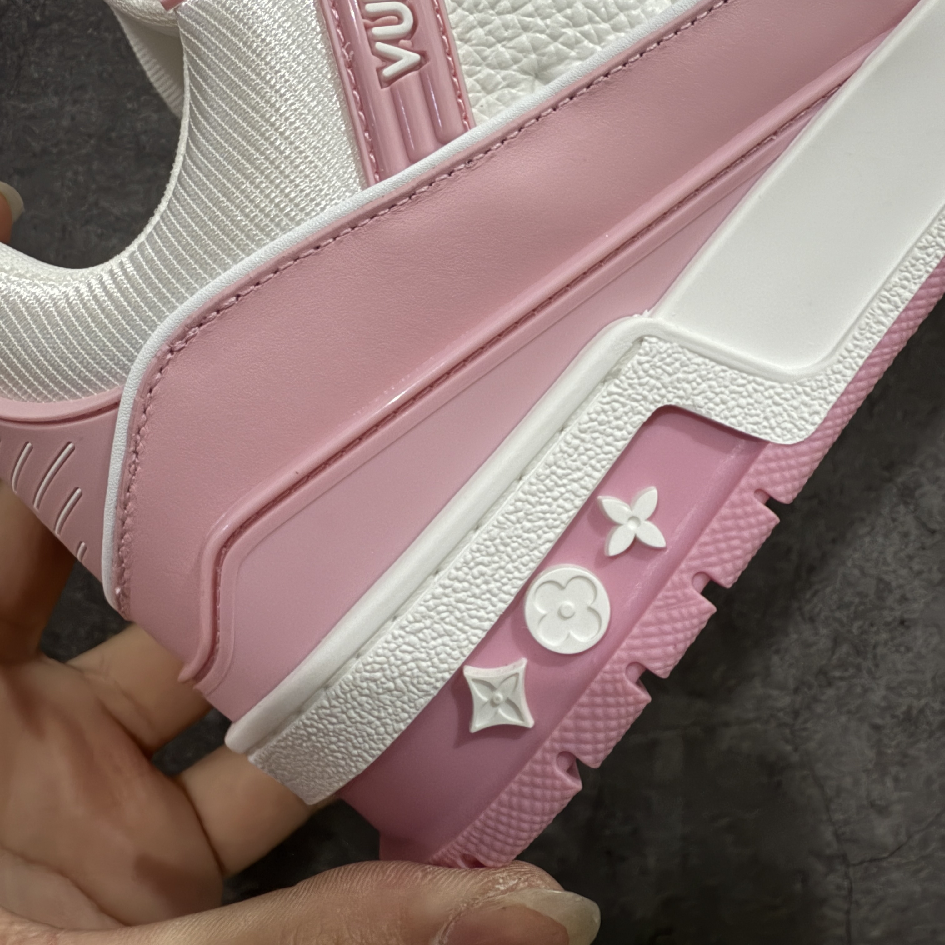 Louis Vuitton LV Trainer 