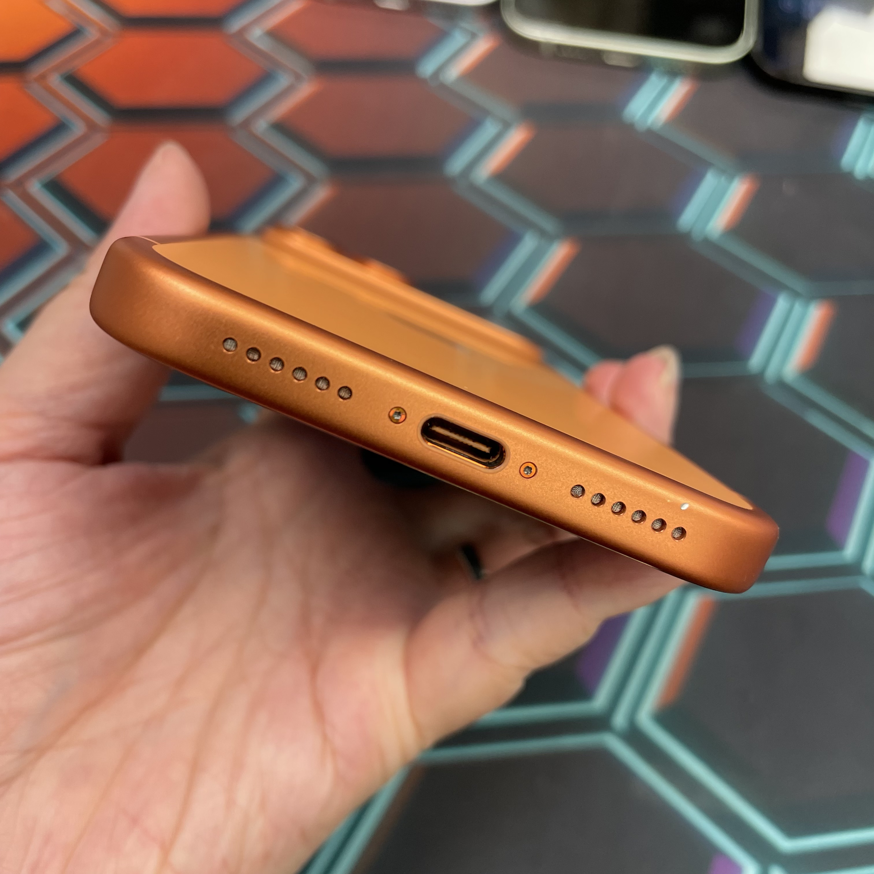 *8261 17 pro max 勁靚機 2TB 電100 橙色 orange