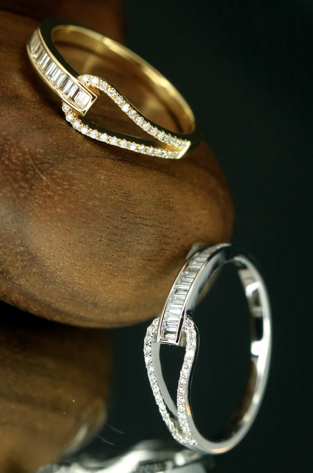 18K Diamond Ring 